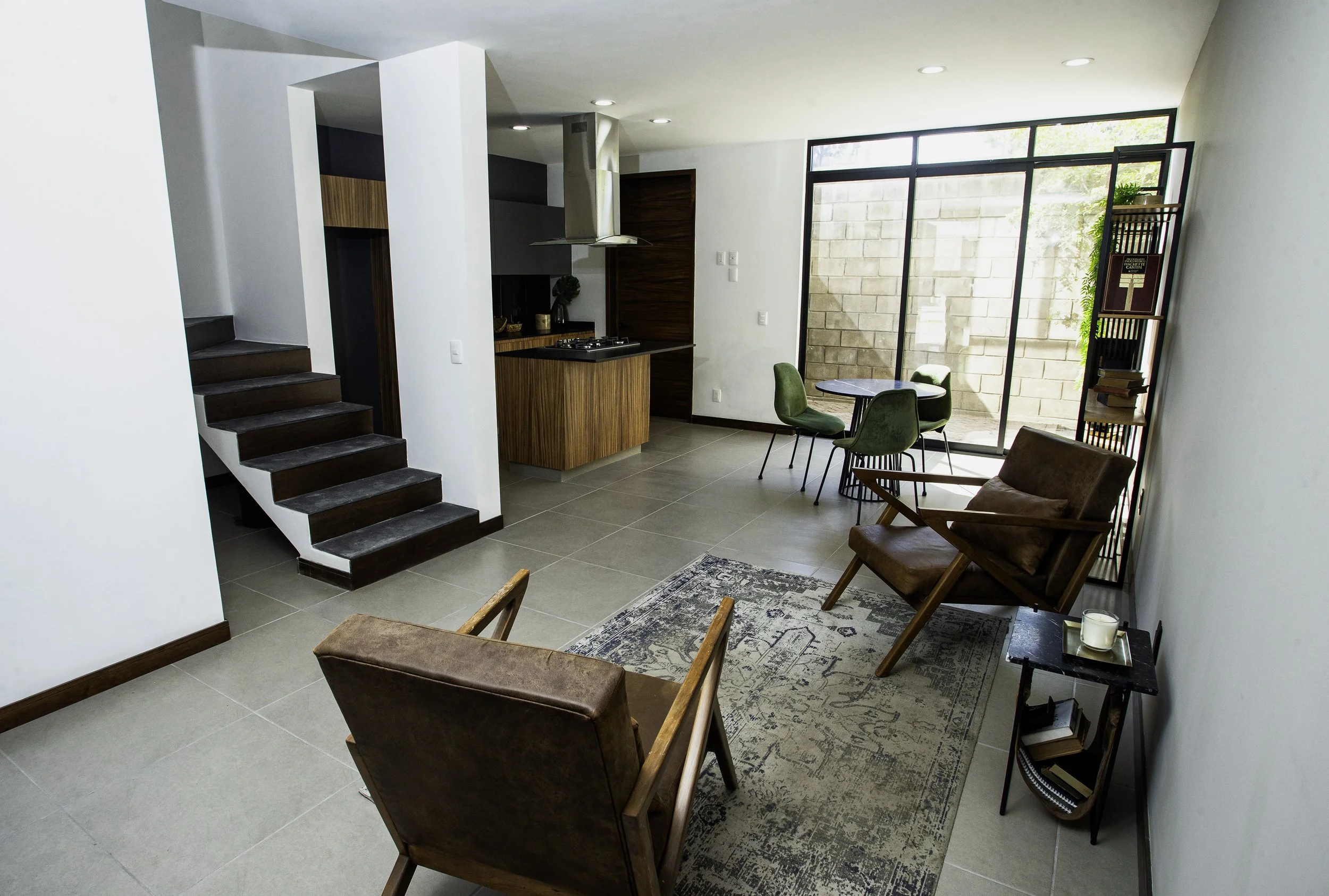 Showroom6.jpg
