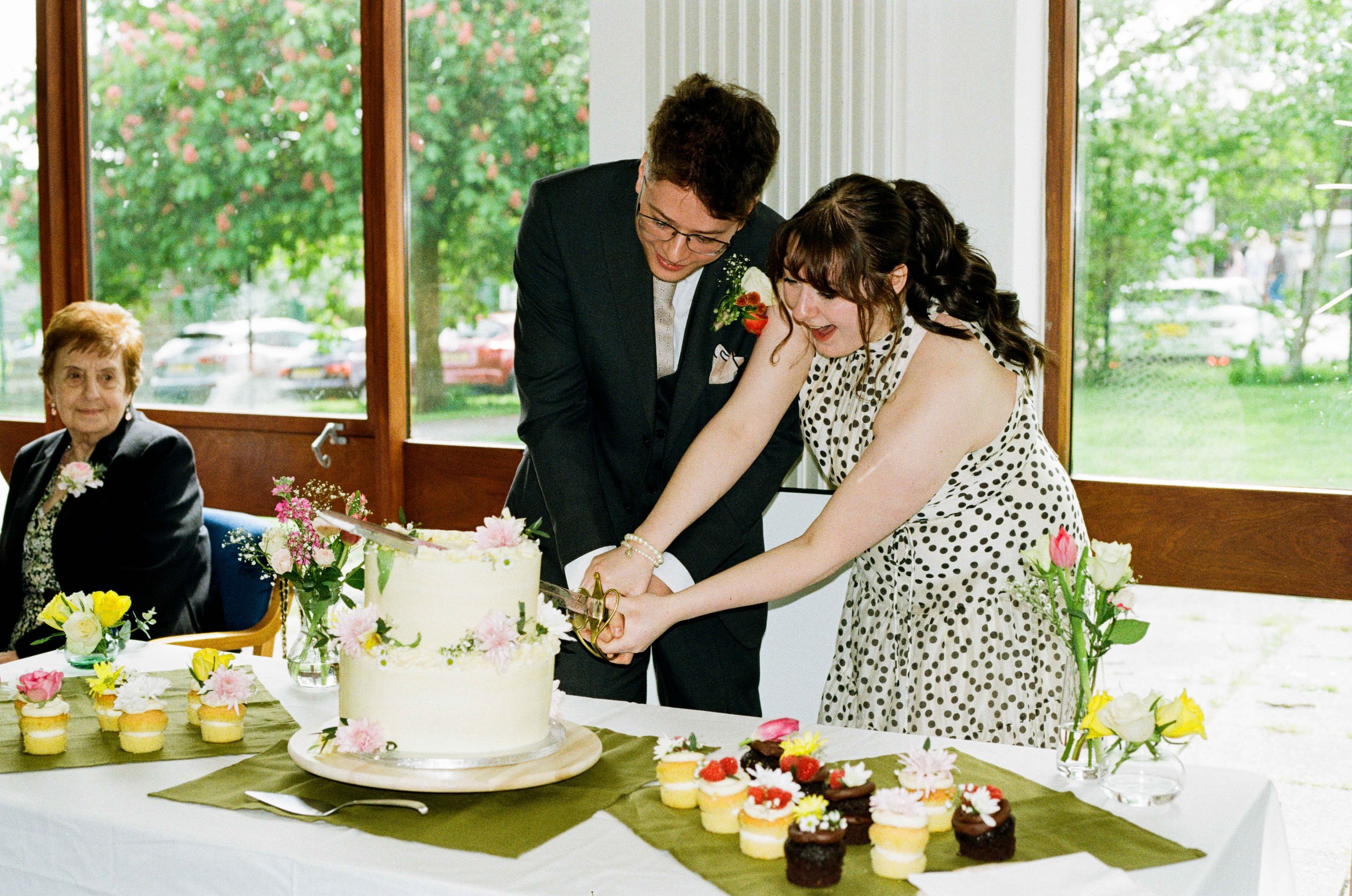 Faith+Sam_15.5.26©JessRobinson-000051540023.jpg