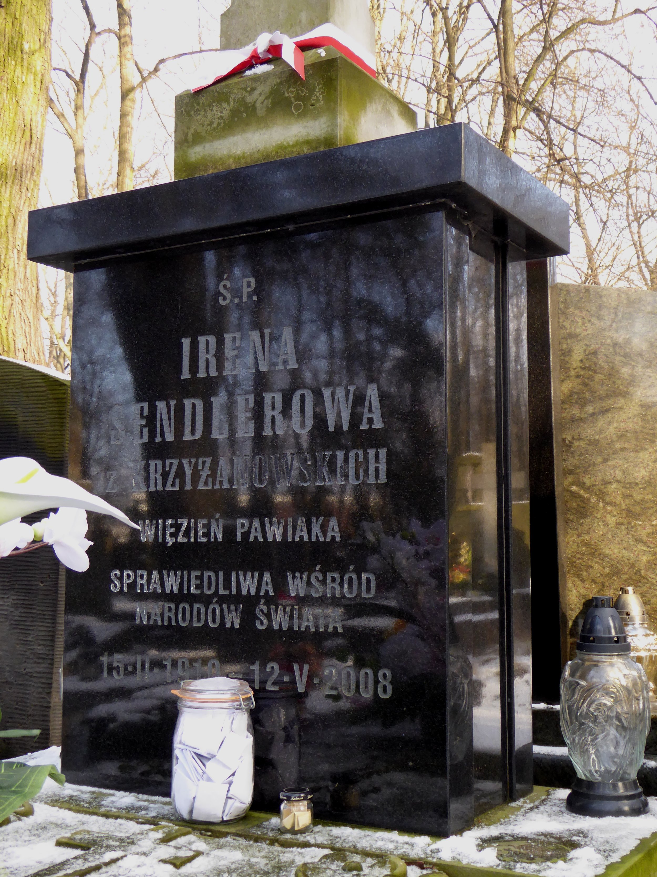 Tumba de Irena Sendler