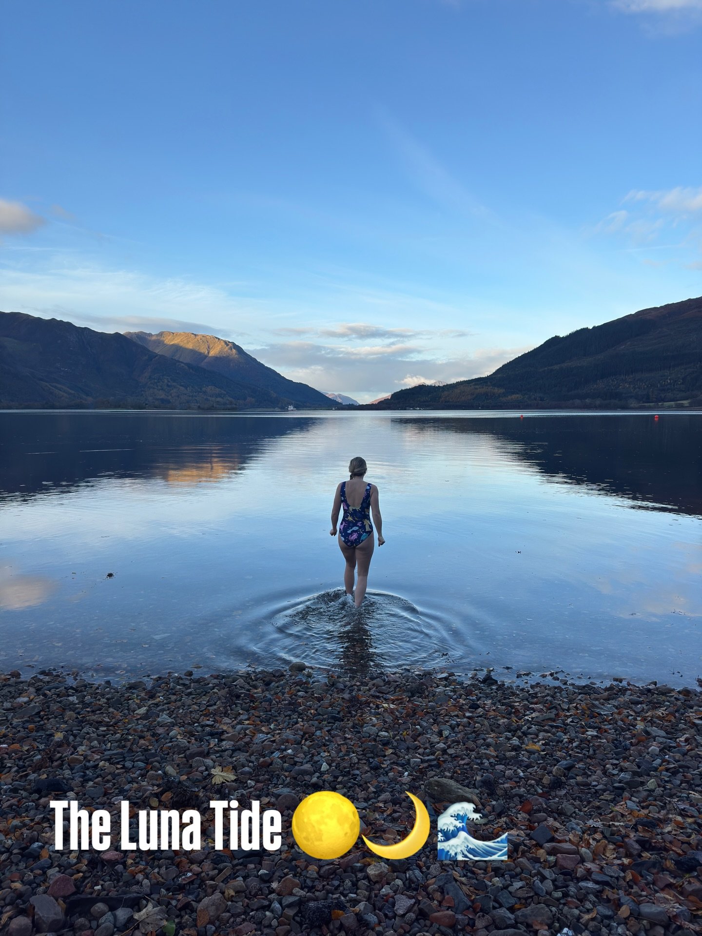 The Luna Tide 🌊🌙🌖🌕 

My favorite behind the Don&rsquo;t be a Prick 🥹.

In the clearance sale we still have available sizes medium, large and XL. We&rsquo;ve sold out of small &amp; 2XL. 

The design is to celebrate the full moon and the zodiac s