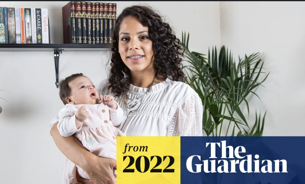 London university tells student she cannot breastfeed on campus