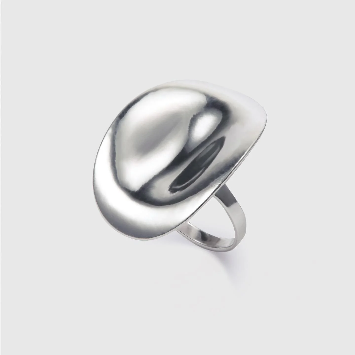 &bull; O R B I T A L &bull; 

Silver ring from the Orbital collection is the perfect jewelry for any space mermaid. 🧜🏽&zwj;♀️🚀 

This collection features a range of beautifully crafted 3D printed rings and earrings, each with an organic shape that