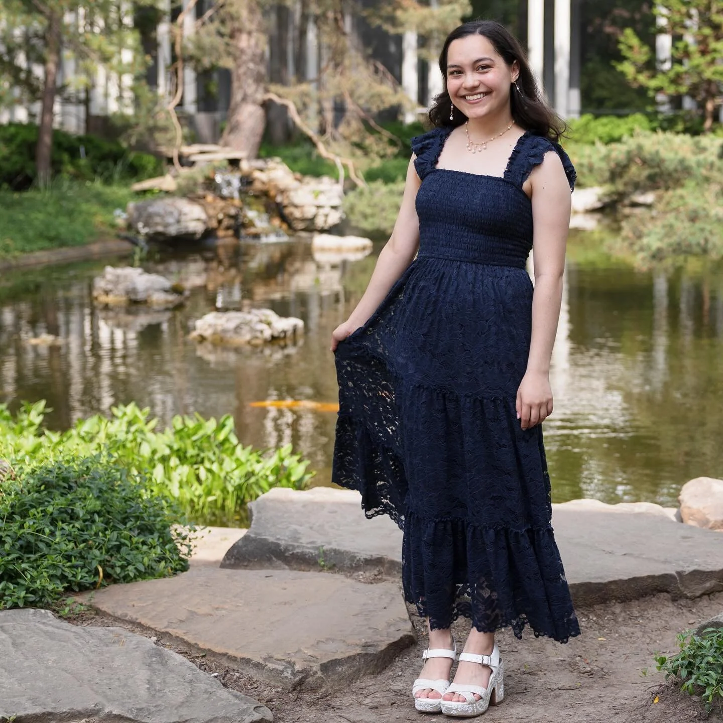 Meet our latest addition! Audrey graduated from Oberlin College in 2024 with a B.A. in Biology and Psychology. Following graduation, she completed a year-long postbac at Oberlin. During this time, she investigated extracellular and intracellular pH d