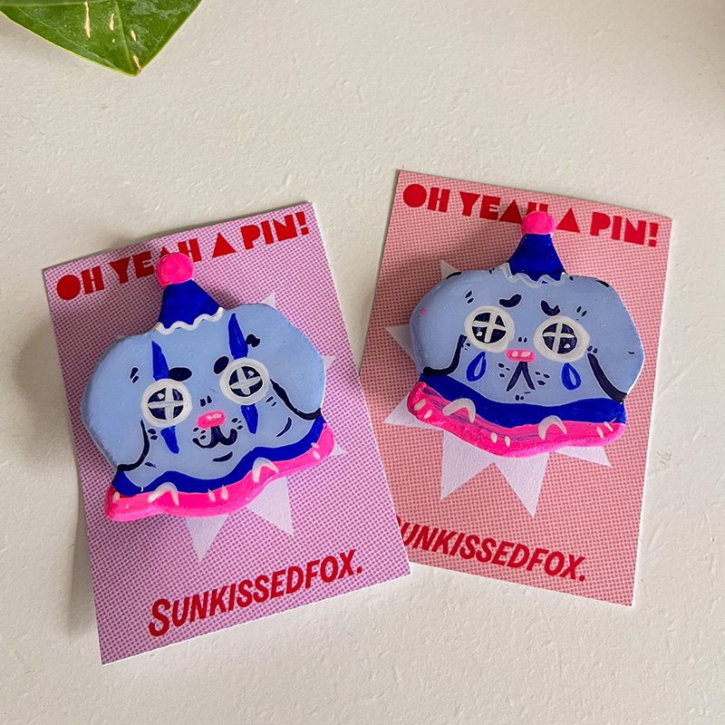 pinbadges_0003_clowndogs3.jpg