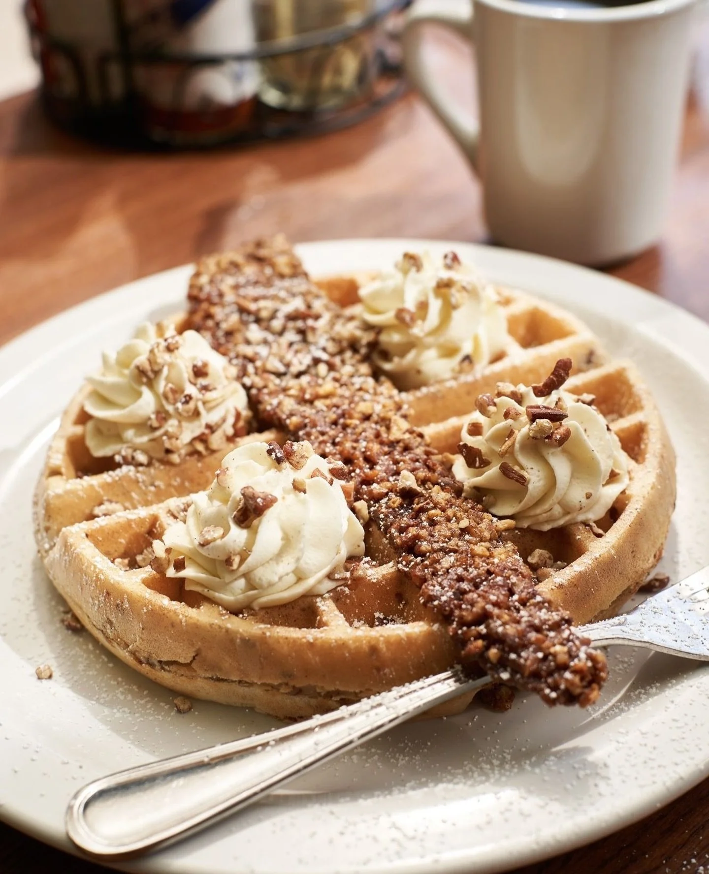 Brunch is calling, come by from 8:30am to 2pm for all your favorites 🧇 waffle and praline bacon included. See y&rsquo;all soon! ⁠
⁠
#screendoorpdx #pdxfood #portlandfood #travelportland #exploreportland #portlandbrunch