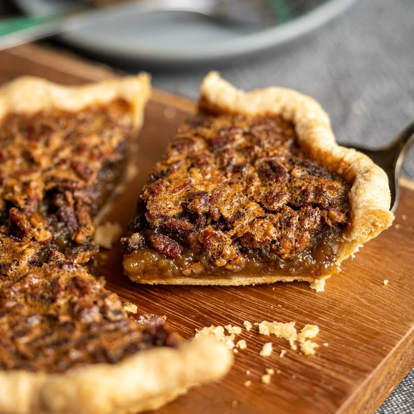 Treat yourself this weekend with our Creole Pecan Pie. Made in-house with toasted pecans and Steen&rsquo;s cane syrup custard 🍰 Stop by either location, or take a full pie home. Order through the link in our bio.⁠
⁠
#screendoorpdx #pdxfood #portland