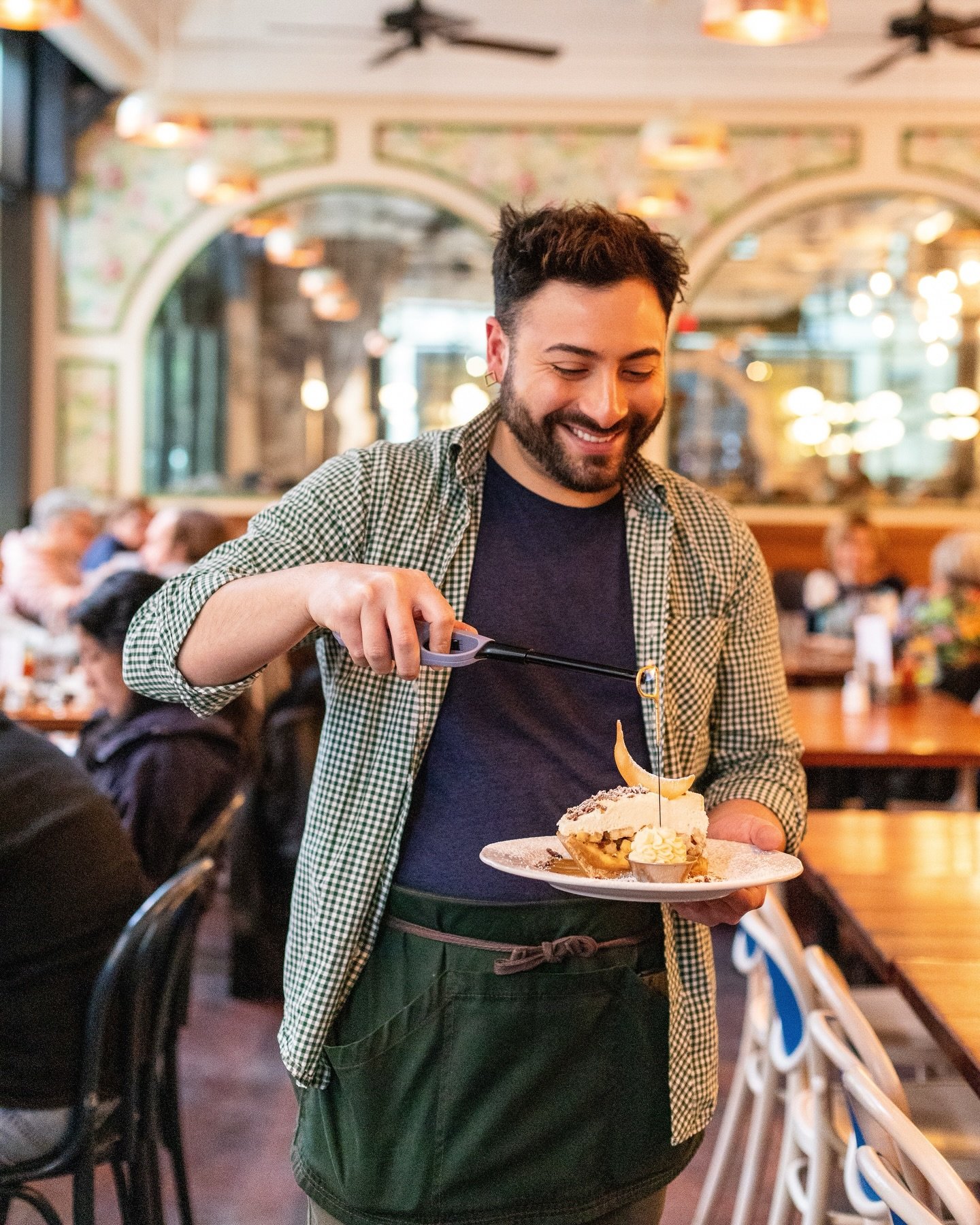 Celebrate your special moments with us!⁠ 🎉 Whether it&rsquo;s a birthday, anniversary, or just a reason to gather, we love making your celebrations extra memorable.⁠
⁠
#screendoorpdx #pdxfood #portlandfood #travelportland #exploreportland