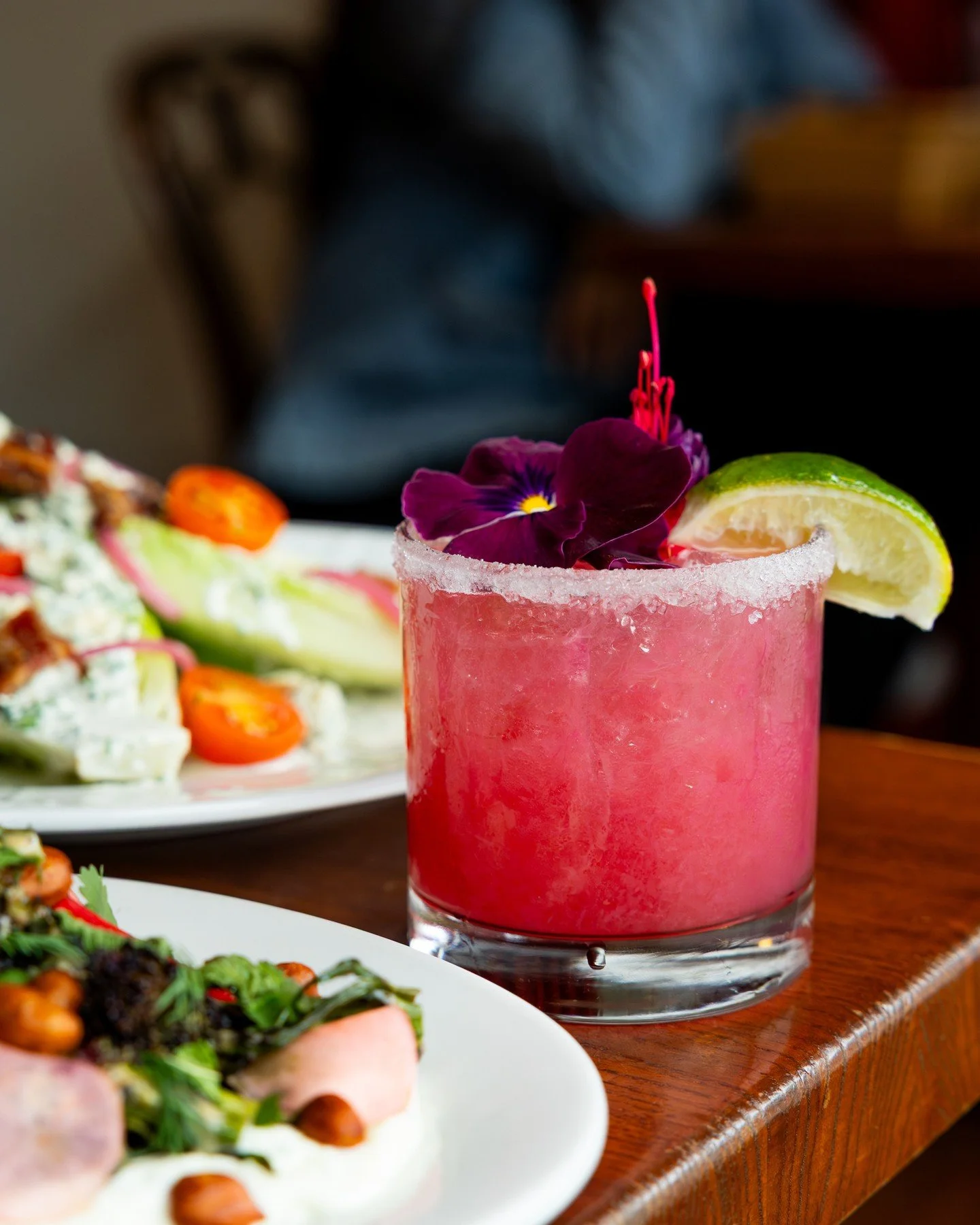 Rhubarb is doin&rsquo; its thing this spring with our new seasonal margarita on the Eastside dinner menu! Join us in the dining room or bar tonight and pair it with your meal.⁠
⁠
#screendoorpdx #travelportland #imbibegram #craftcocktails