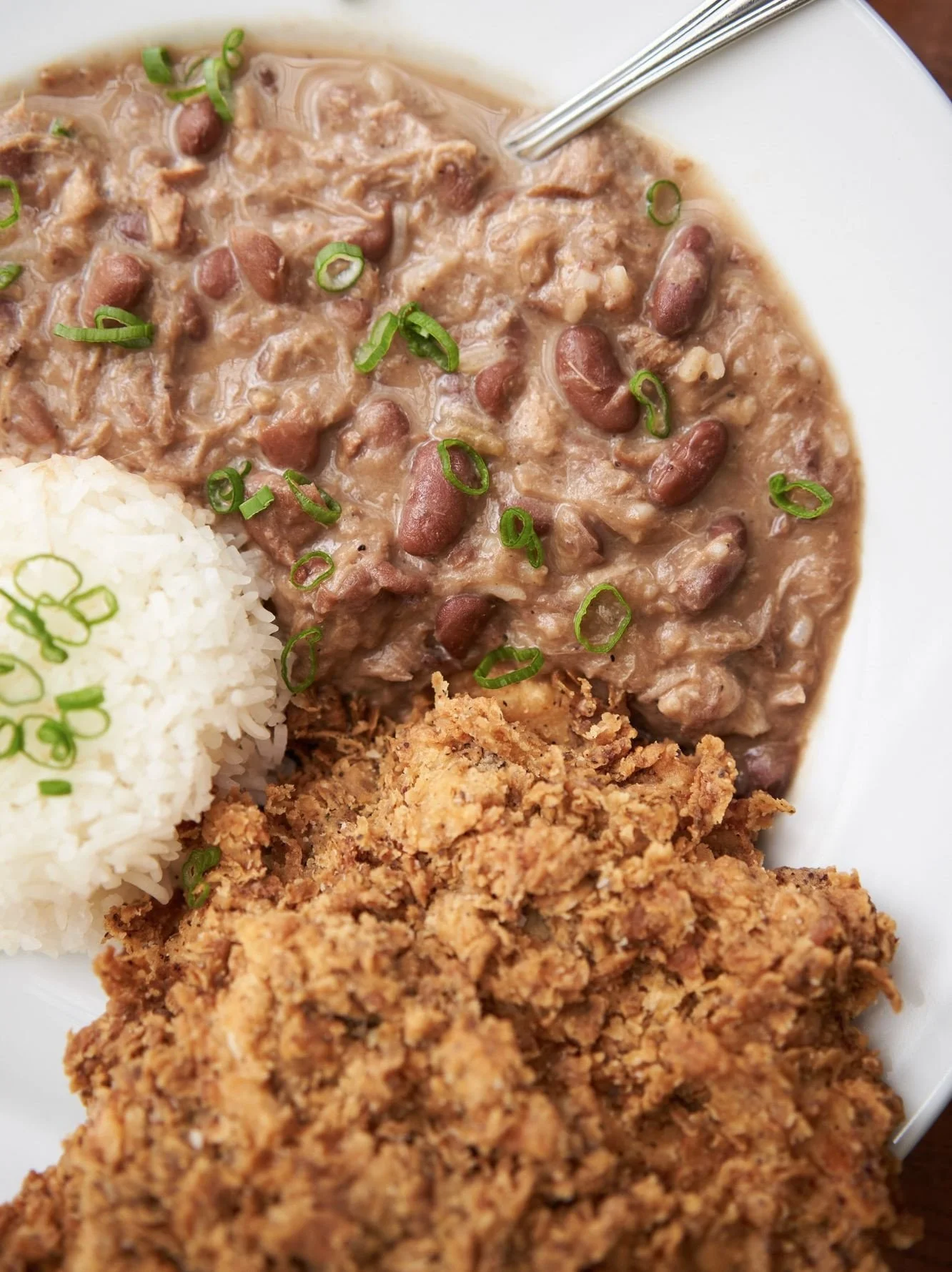 Monday&rsquo;s looking a little easier when we&rsquo;re handling dinner. 🍴Take your favorites to-go with pickup or delivery. Link in bio to place your order!⁠
⁠
#screendoorpdx #pdxfood #portlandfood