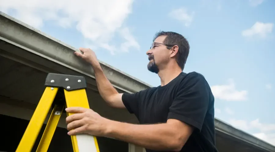 How Do Home Inspectors Check Roofs? What to Expect