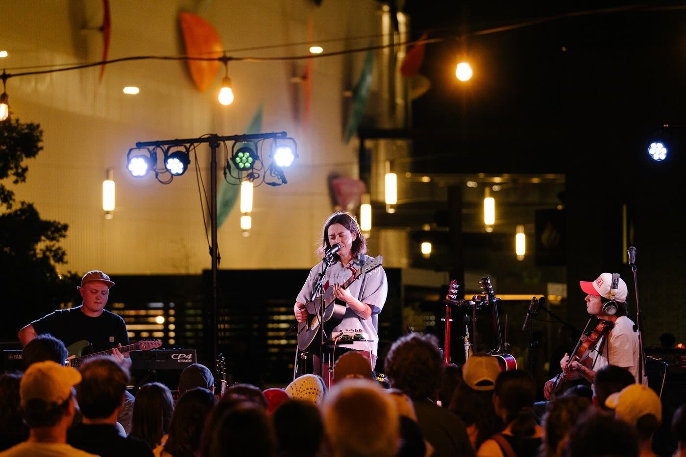 soakin&rsquo; in summertime 💫 (but we miss May) 

📸 @polomutt