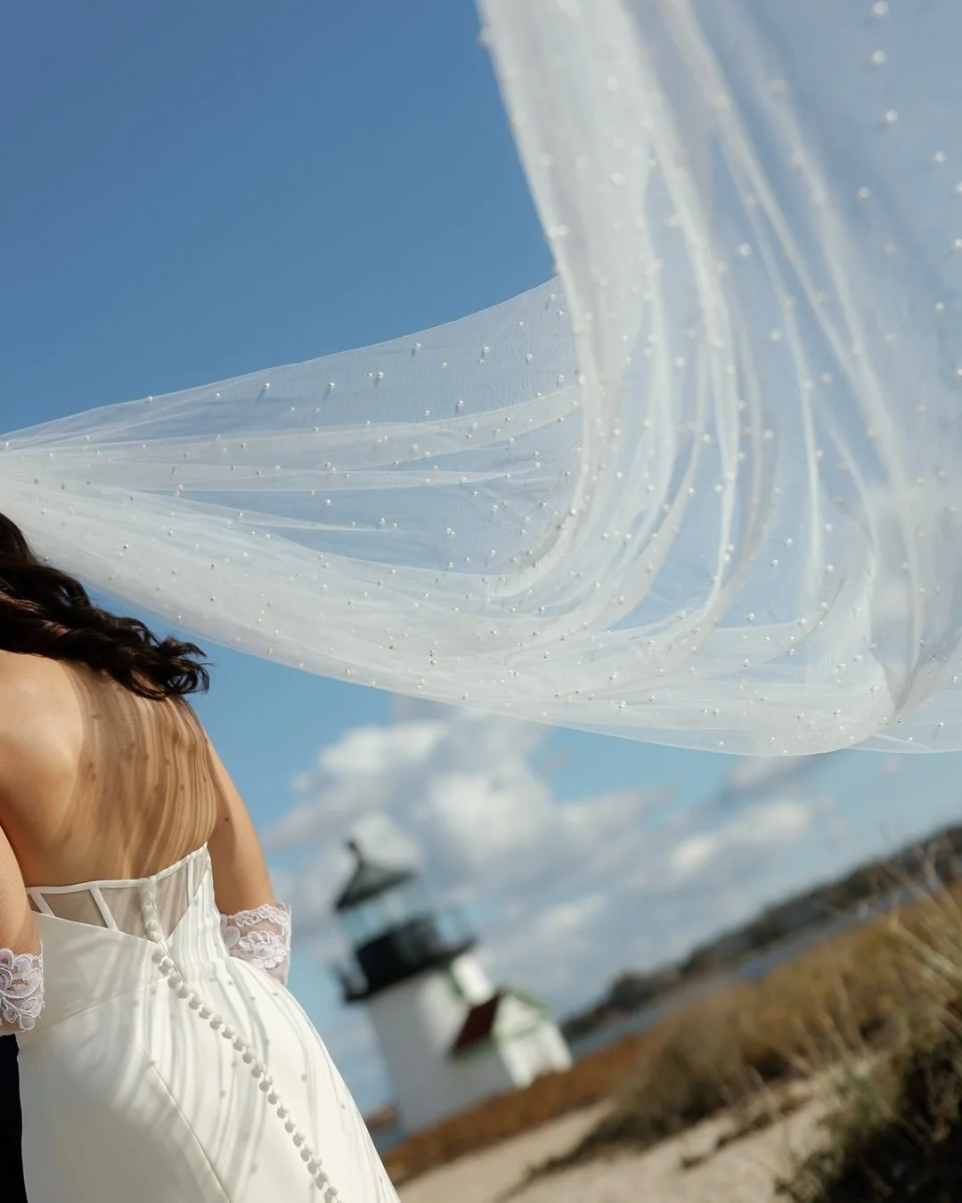 no better way to round out October weddings than with Rebecca and Shawn!!! we&rsquo;ve been blessed with some gorgeous fall weekends lately and this was no exception 🙏🏼 I loved being around these two and feeling how present they were throughout the