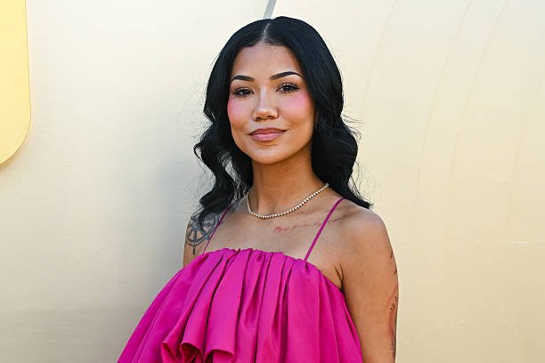 Jhené Aiko’ gives back to first responders after losing residence to Los Angeles wildfires