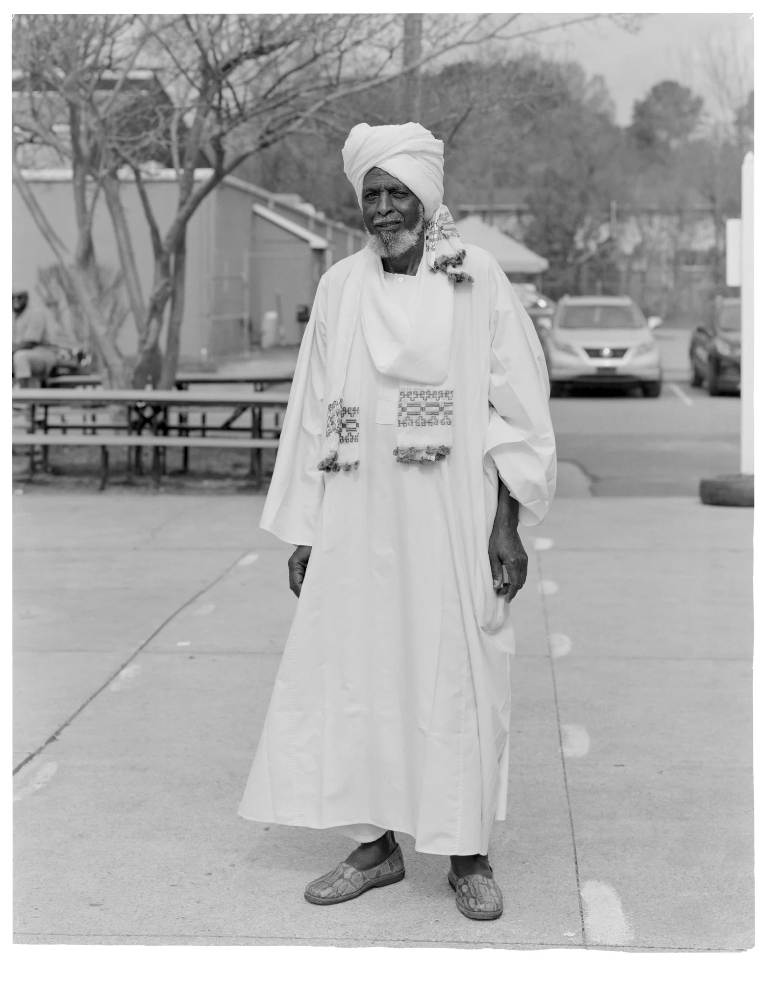Black-and-white 4×5 film photograph, scanned negative, archival pigment print, 2025.