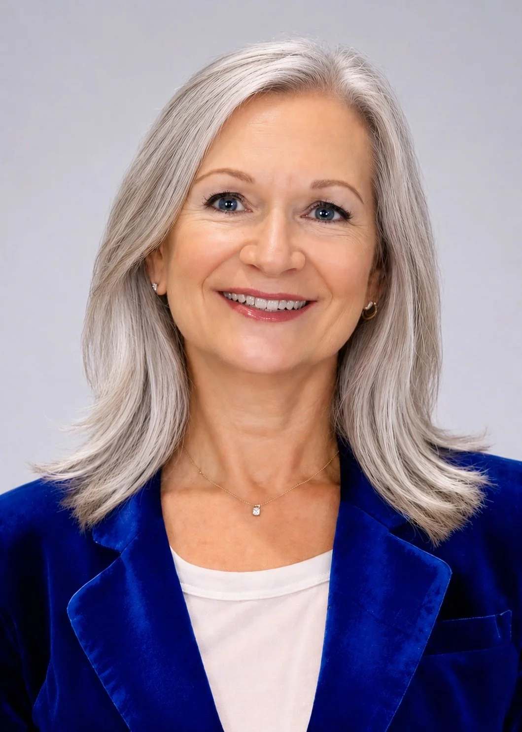 Dr. Carolyn Mair