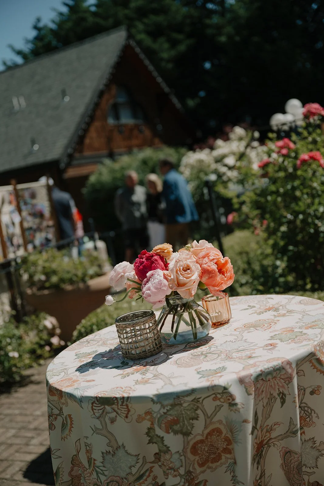 Jordan&CharlesHicks_MtHoodOrganicFarms_JenJonesWeddings2026-300_websize.jpg