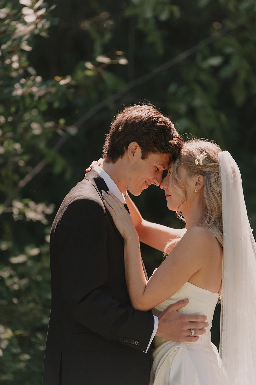 Jordan&CharlesHicks_MtHoodOrganicFarms_JenJonesWeddings2026-104.jpg