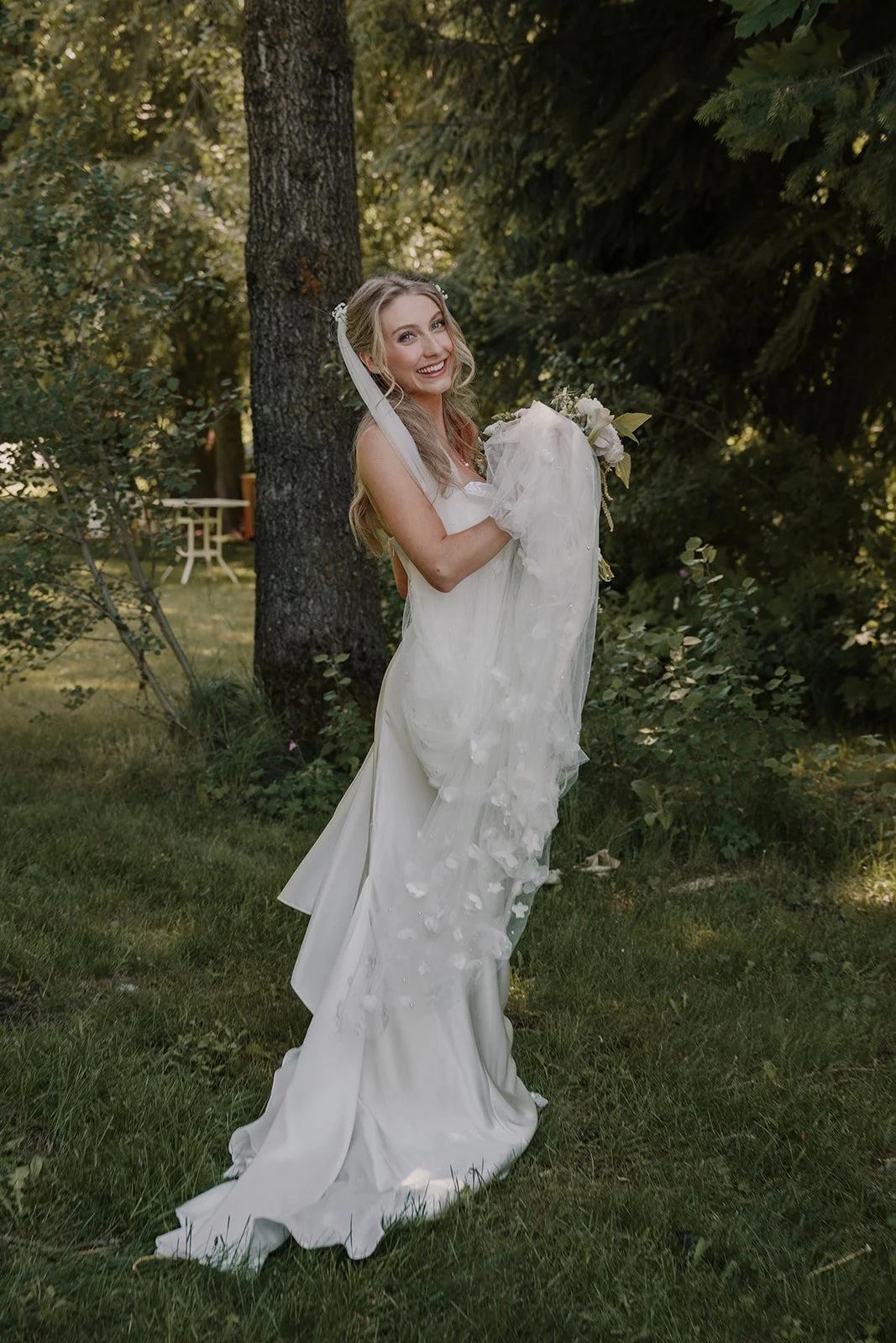 Jordan&CharlesHicks_MtHoodOrganicFarms_JenJonesWeddings2026-136.jpg