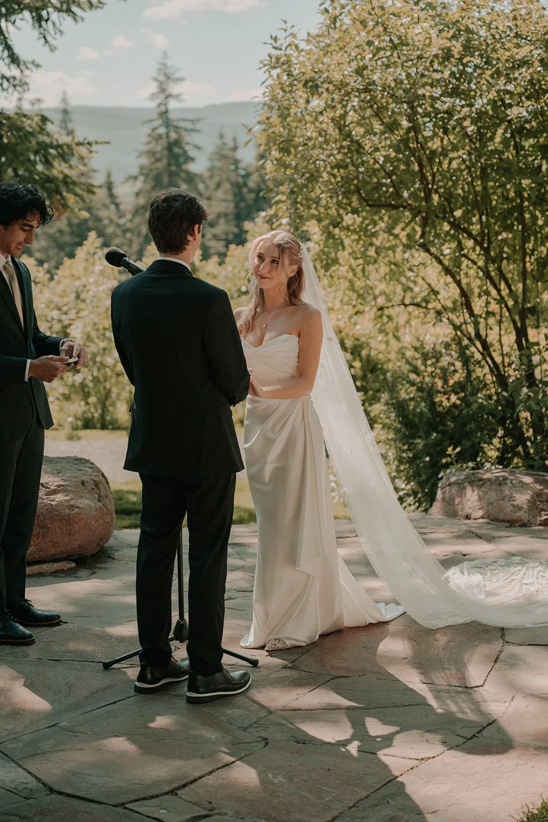Jordan&CharlesHicks_MtHoodOrganicFarms_JenJonesWeddings2026-156.jpg