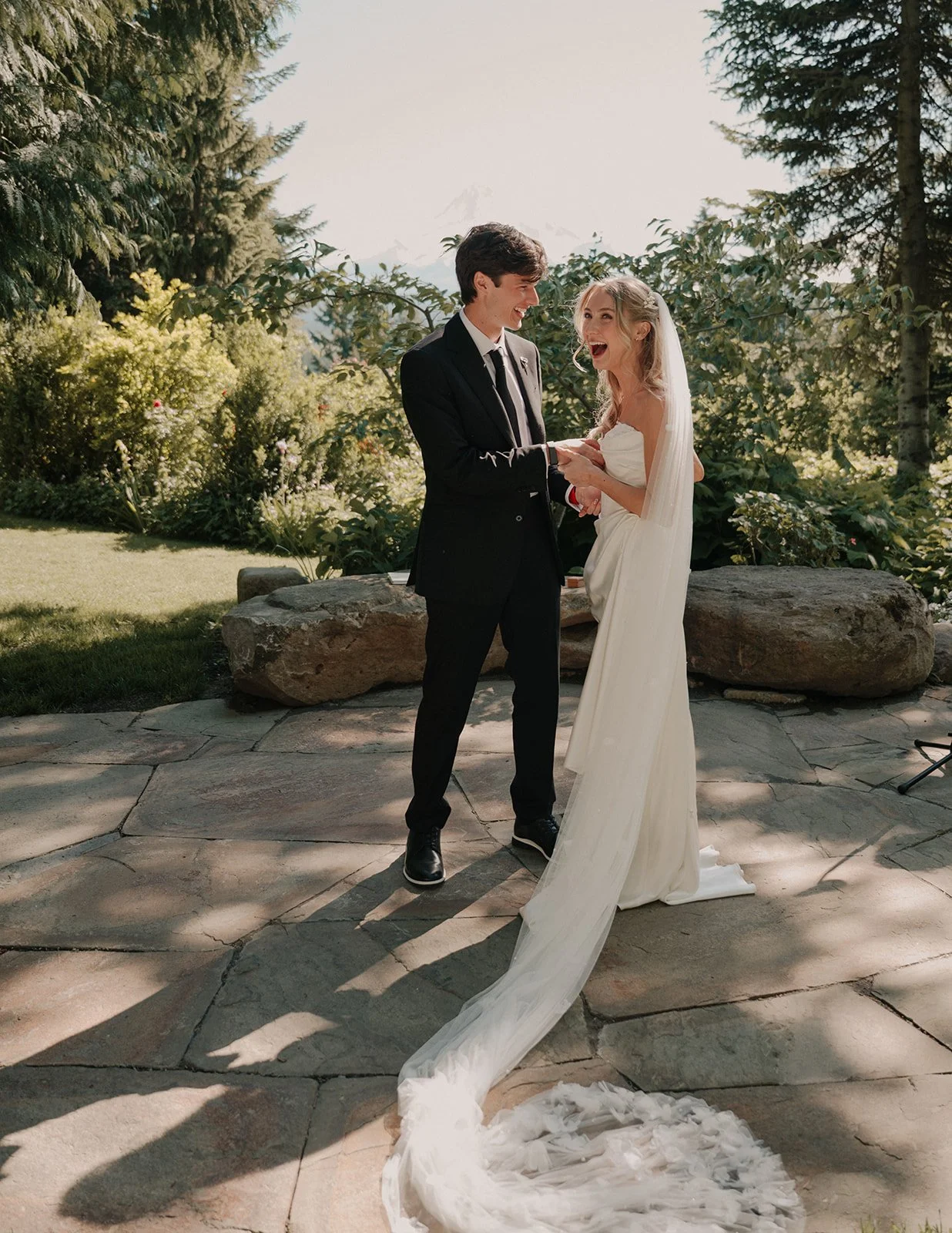 Jordan&CharlesHicks_MtHoodOrganicFarms_JenJonesWeddings2026-172.jpg