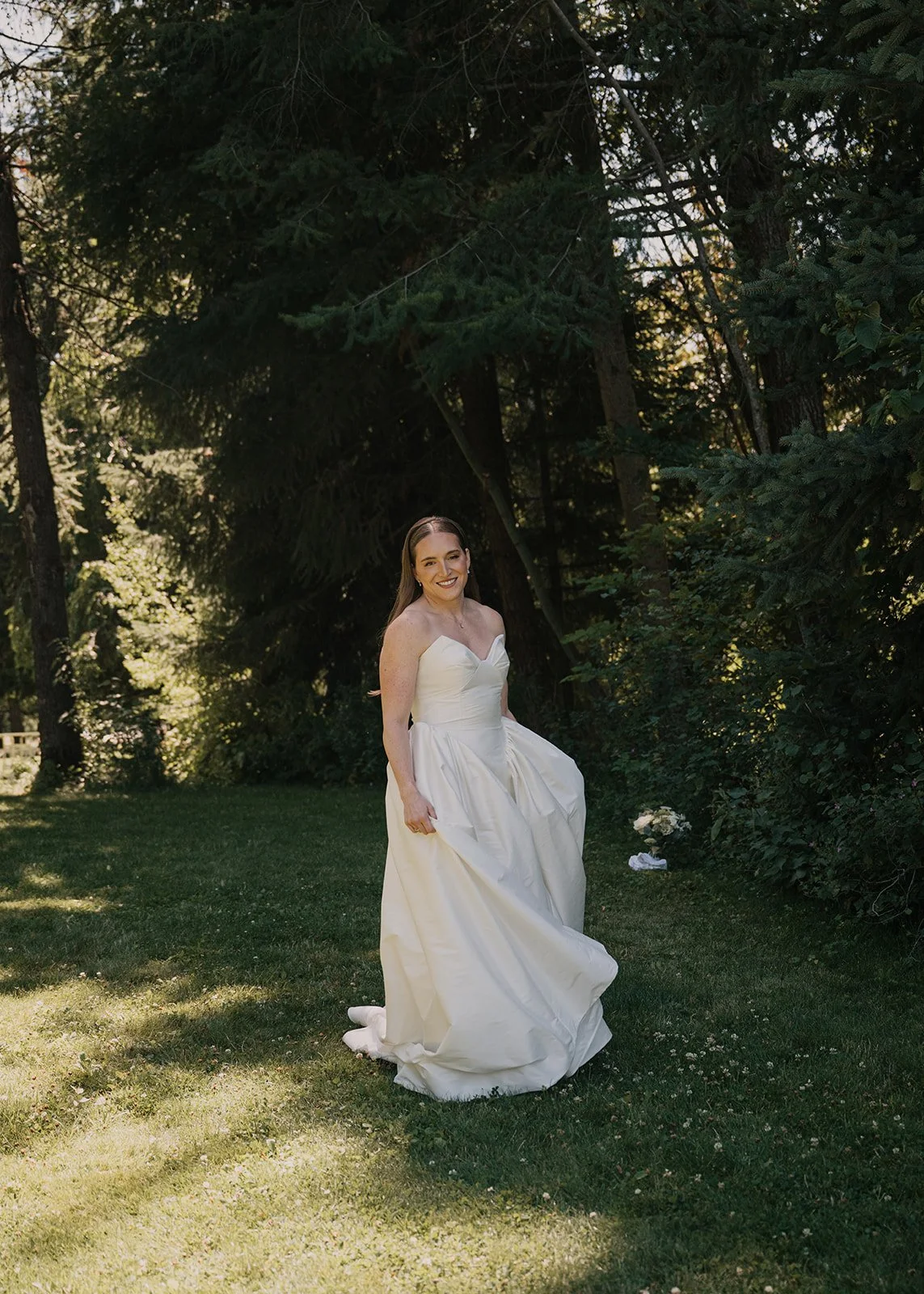 Emily&Malia_MtHoodOrganicFarms_JenJonesWeddings2026-127.jpg