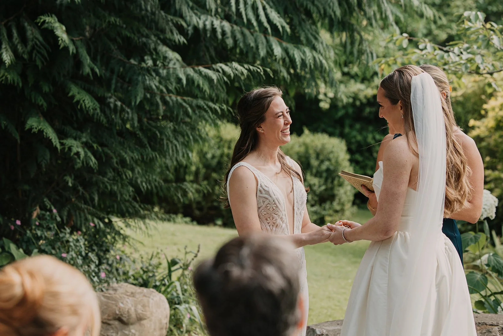 Emily&Malia_MtHoodOrganicFarms_JenJonesWeddings2026-414.jpg
