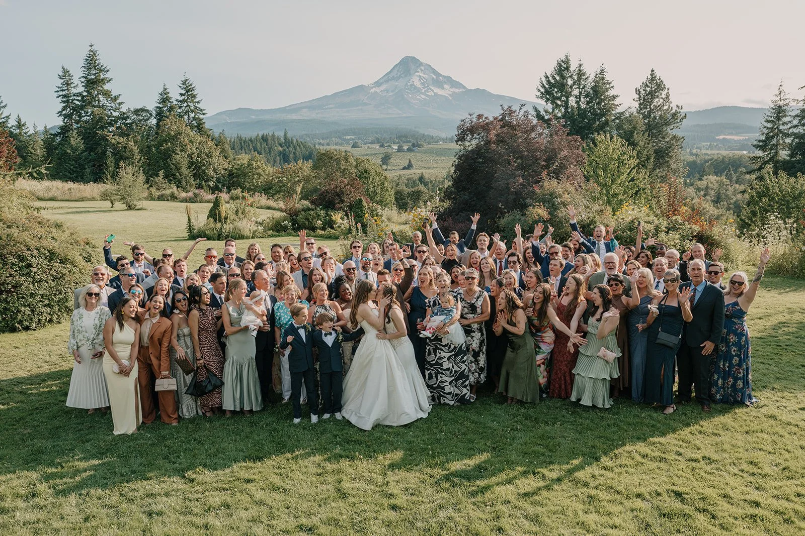 Emily&Malia_MtHoodOrganicFarms_JenJonesWeddings2026-539.jpg