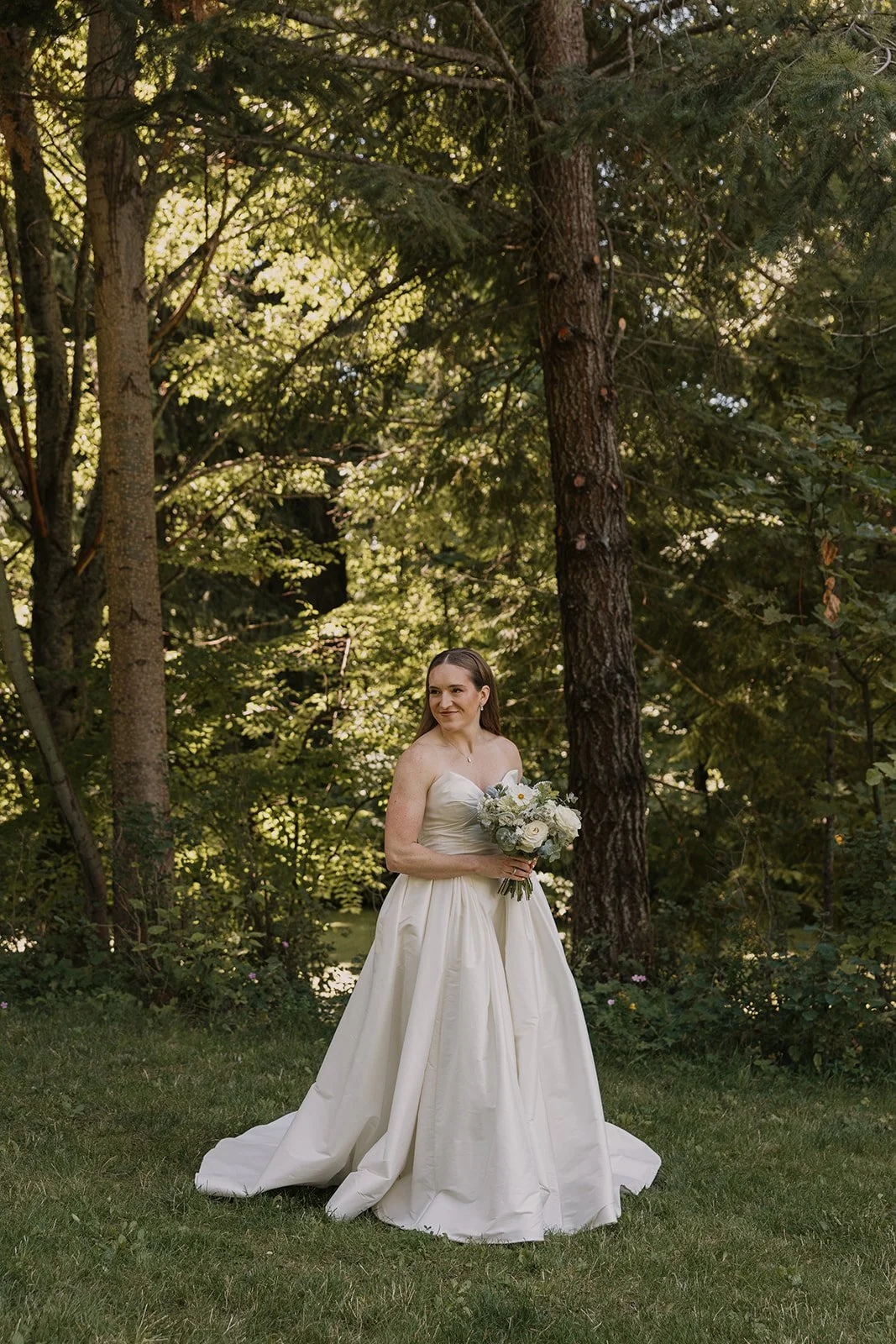Emily&Malia_MtHoodOrganicFarms_JenJonesWeddings2026-182.jpg
