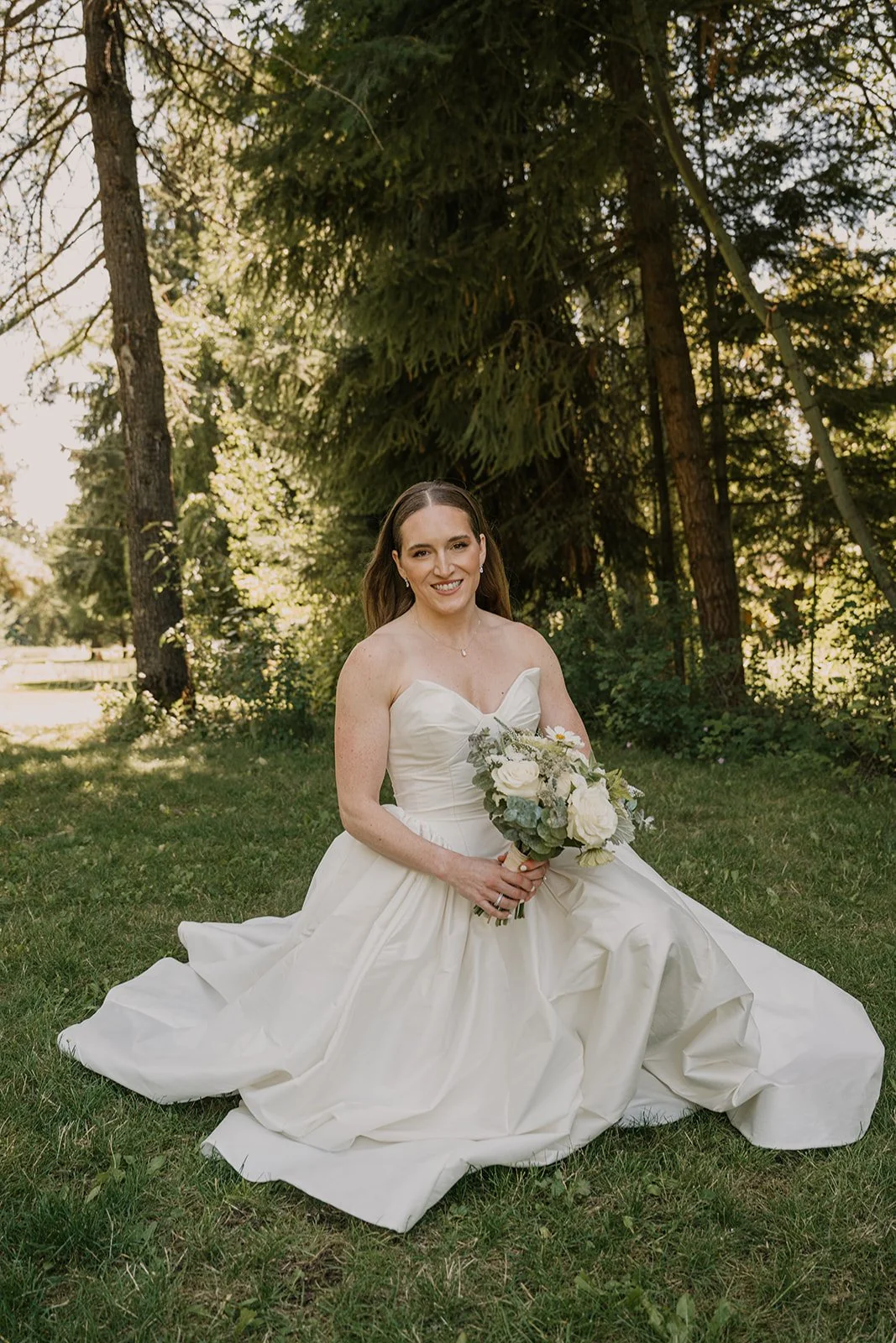 Emily&Malia_MtHoodOrganicFarms_JenJonesWeddings2026-194.jpg