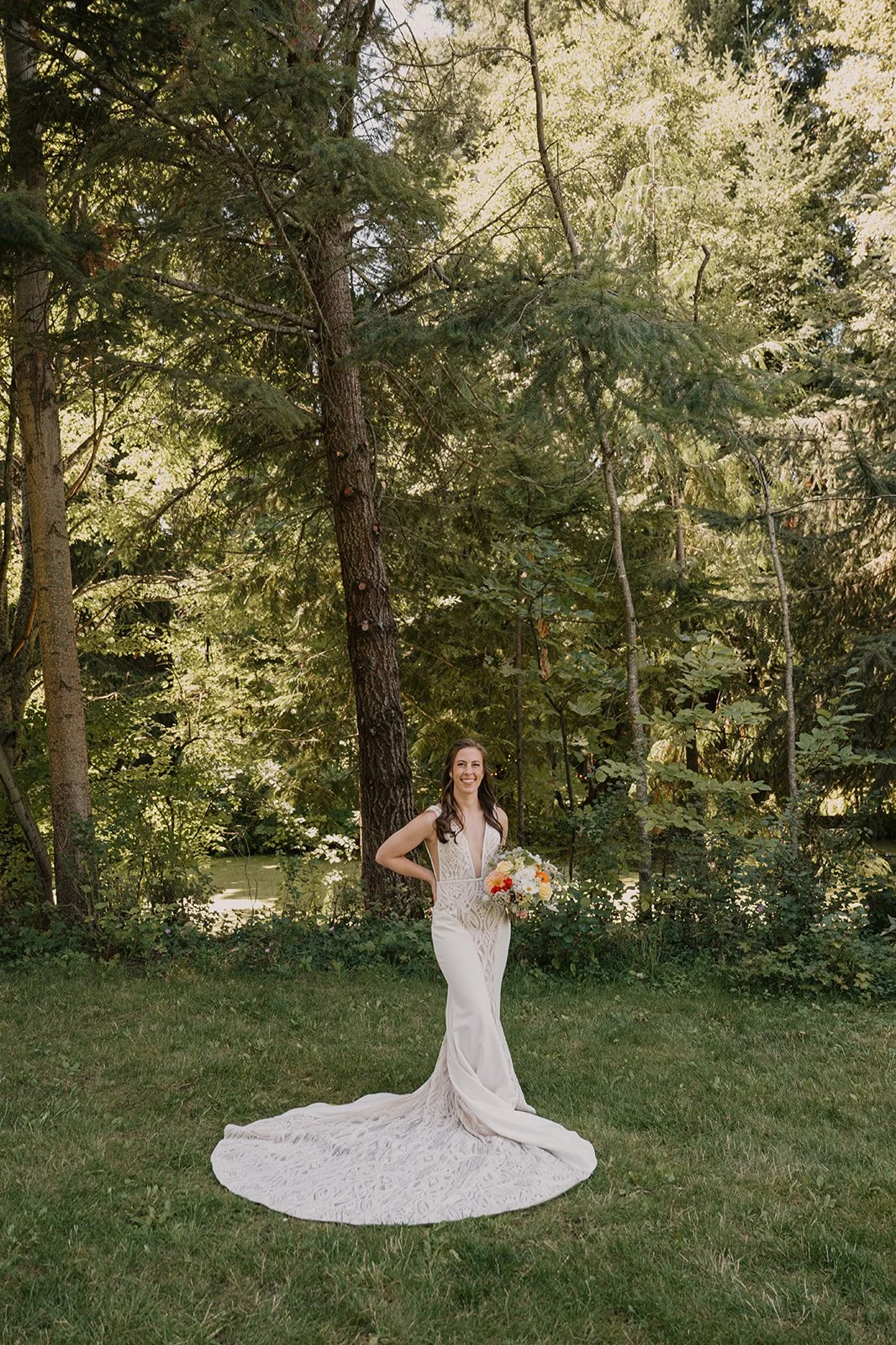 Emily&Malia_MtHoodOrganicFarms_JenJonesWeddings2026-200.jpg