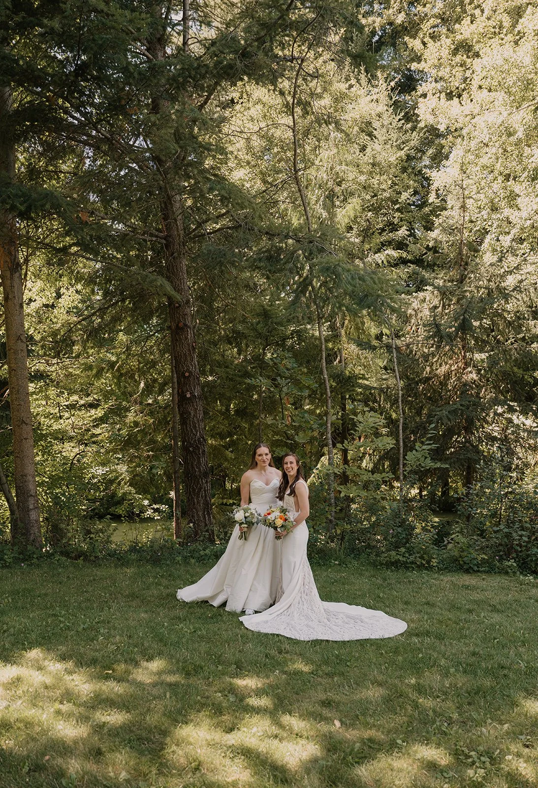 Emily&Malia_MtHoodOrganicFarms_JenJonesWeddings2026-216.jpg