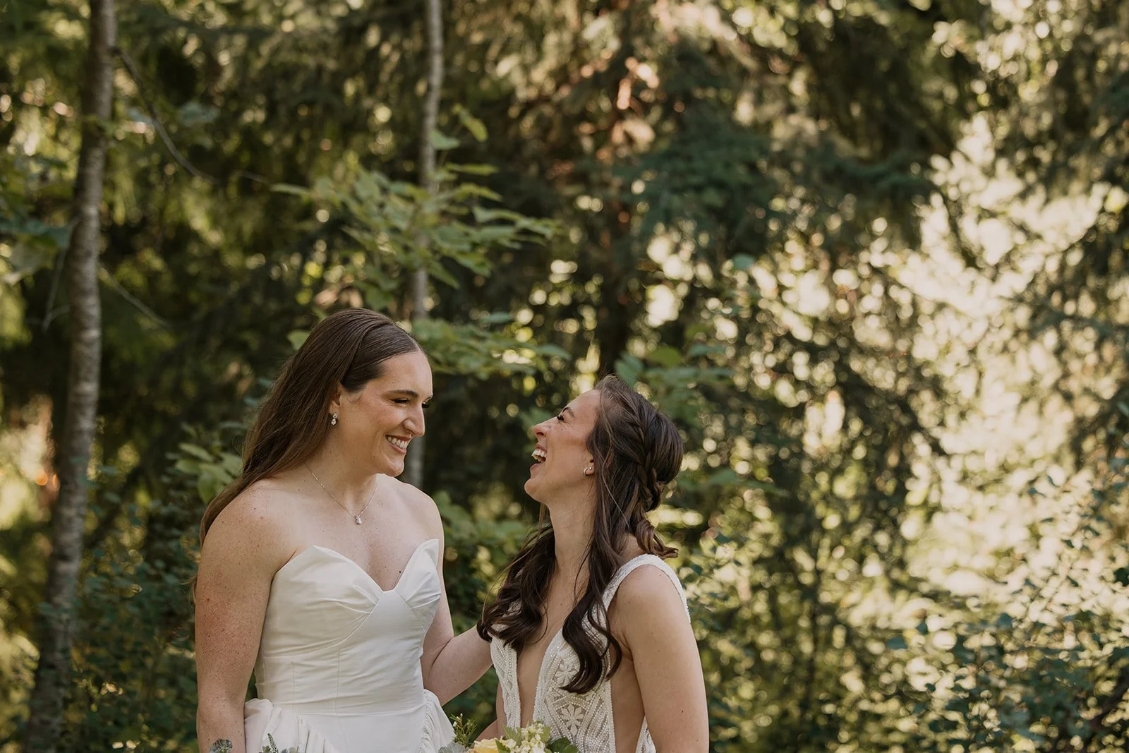 Emily&Malia_MtHoodOrganicFarms_JenJonesWeddings2026-217.jpg