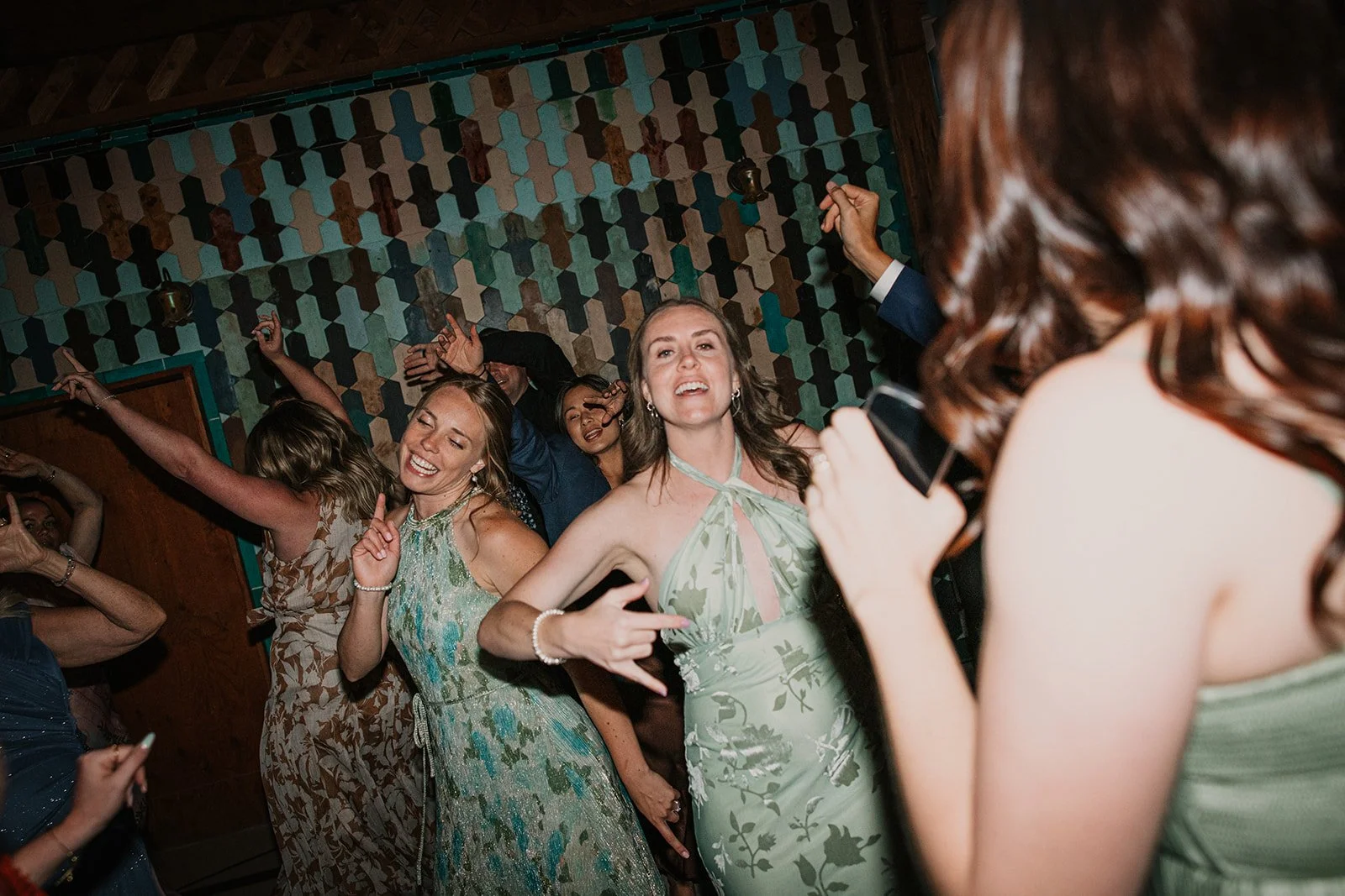 Emily&Malia_MtHoodOrganicFarms_JenJonesWeddings2026-793.jpg