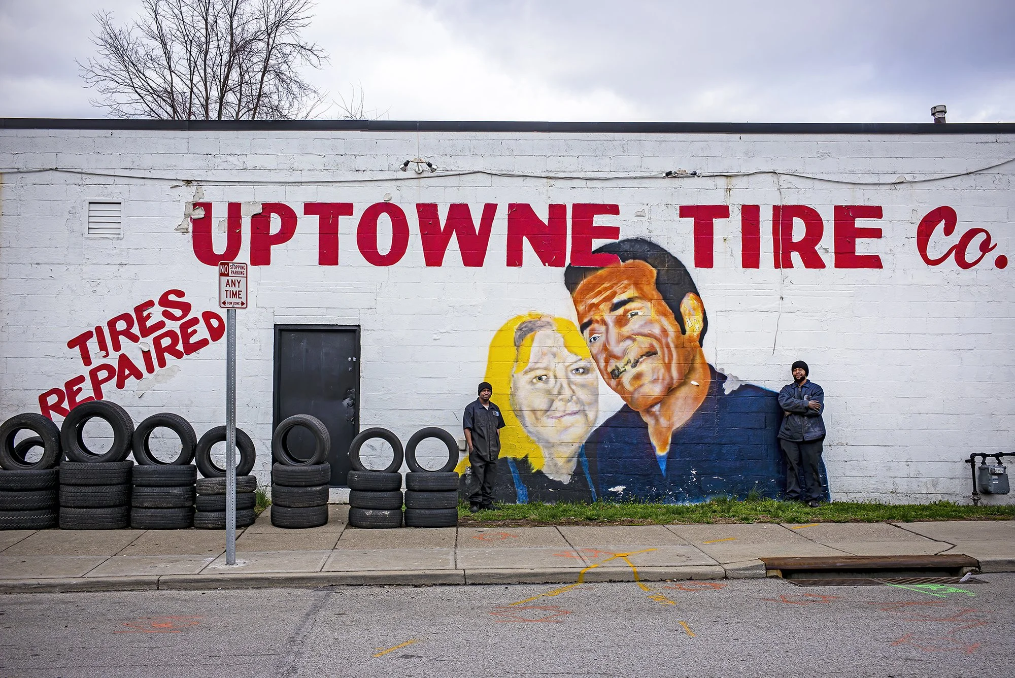 Uptowne Tire, Gilbert Avenue, Evanston. 2016.