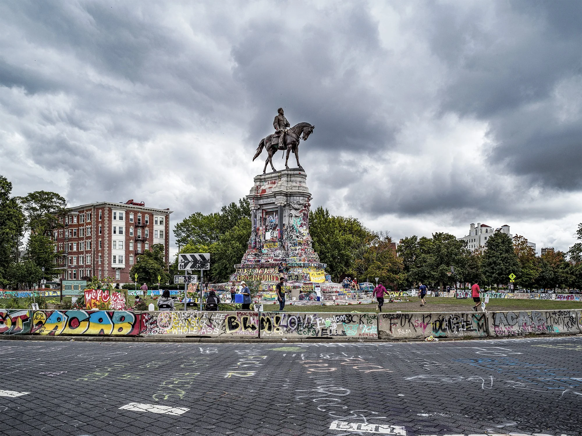 Robert E. Lee monument, Monument Avenue. Richmond, Virginia. 2020.