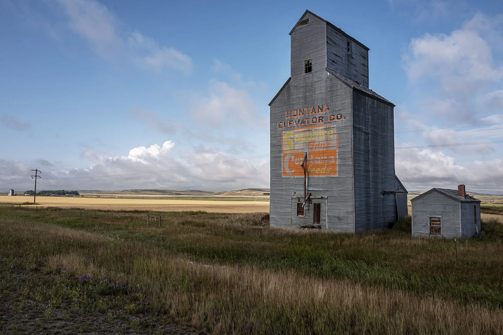 Grain elevator. Sipple, Montana. 2019.