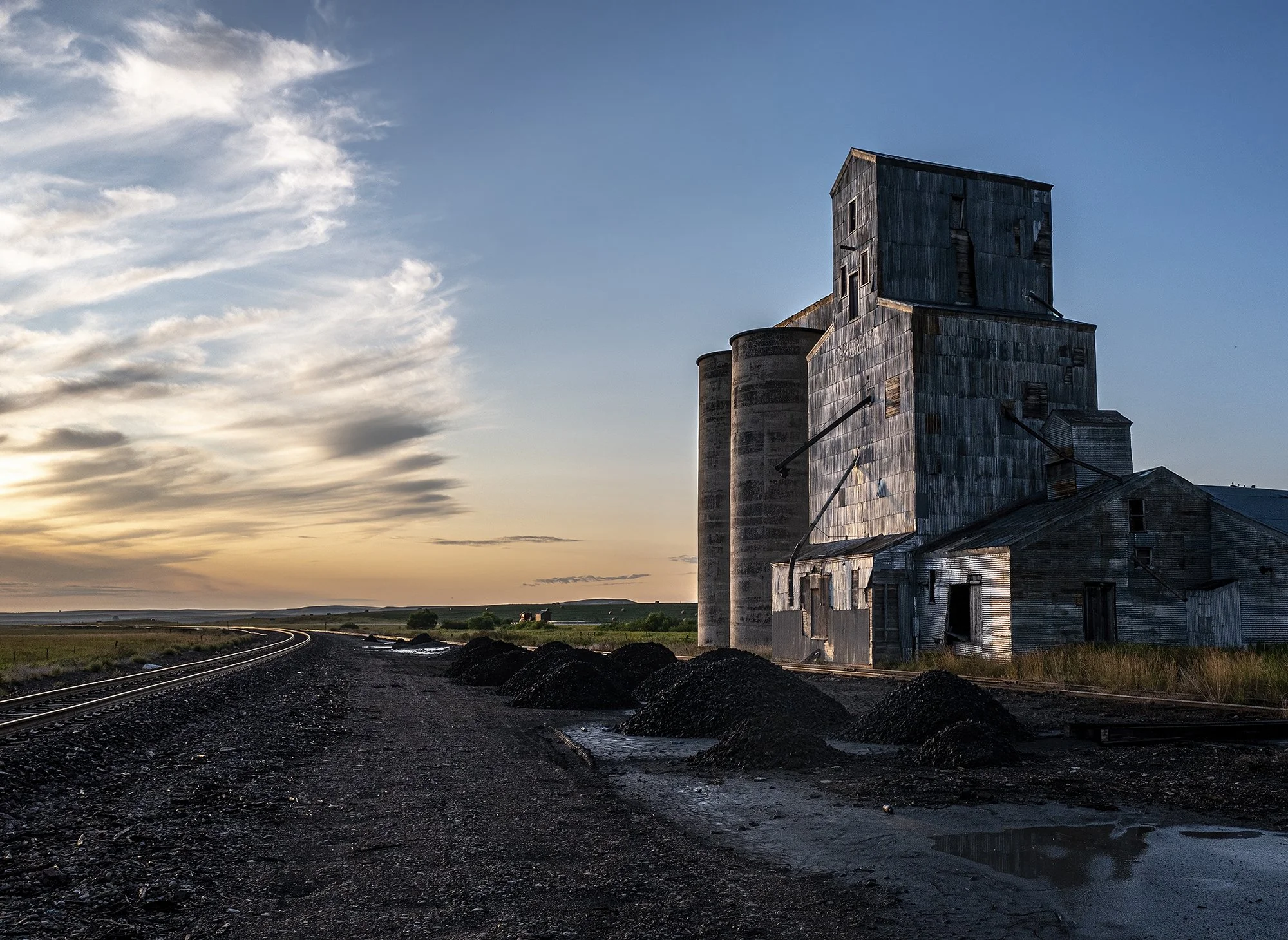 Grain elevator. Windham, Montana. 2019. 