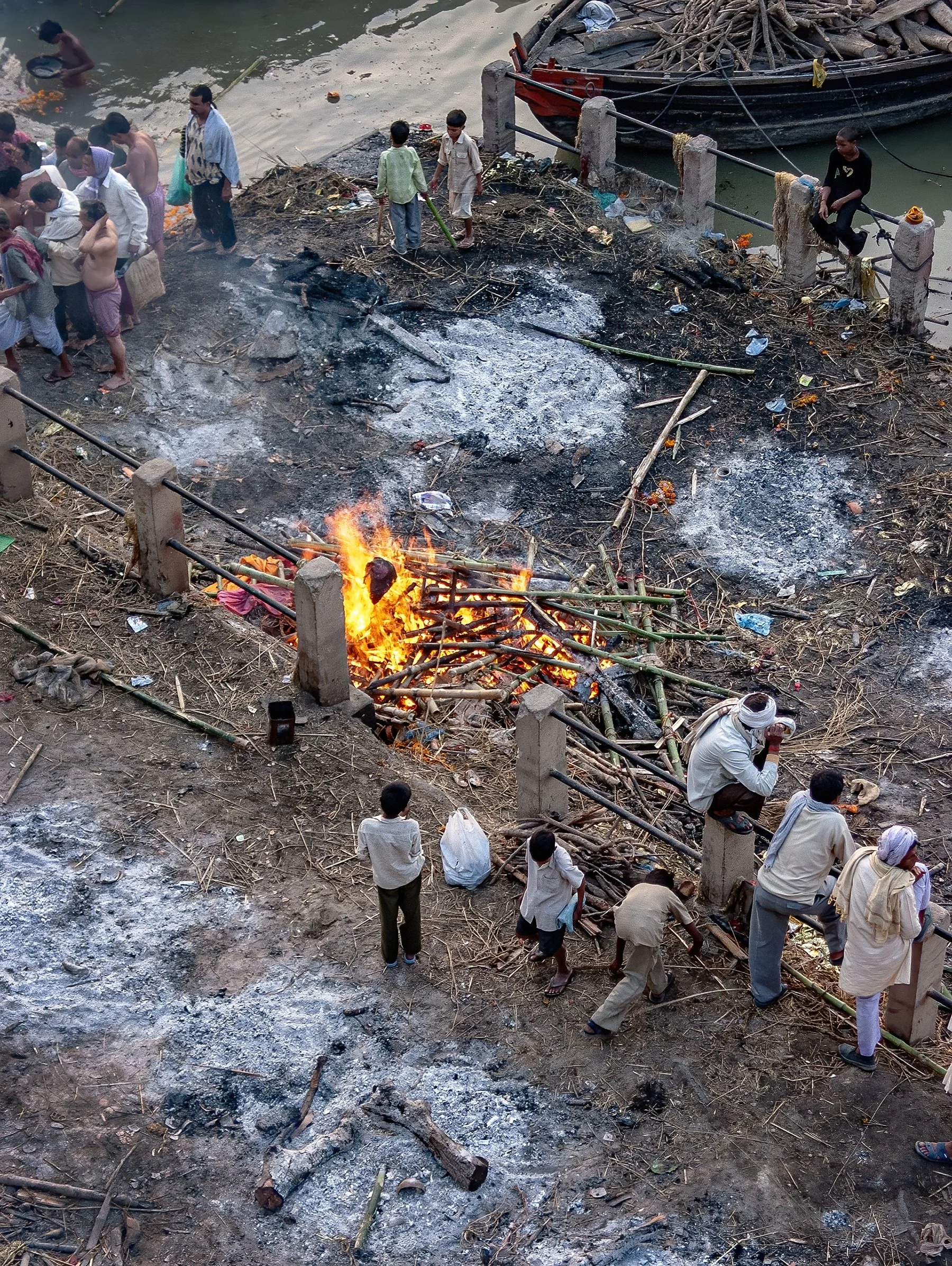 Funeral pyres, Manikarnika ghat. Varanasi.