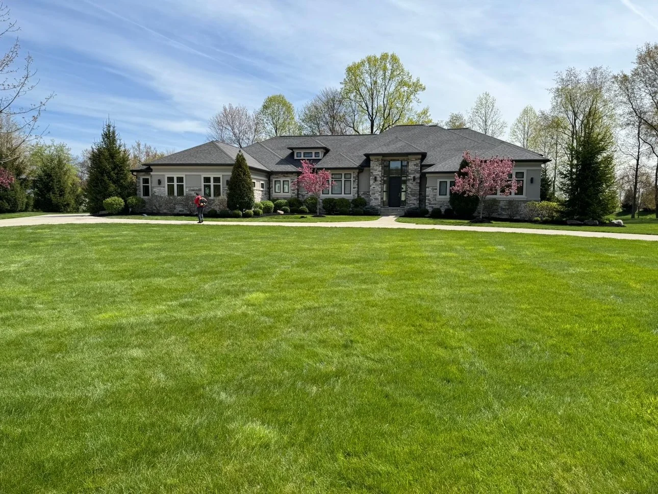 Residential & Commercial Grounds Maintenance