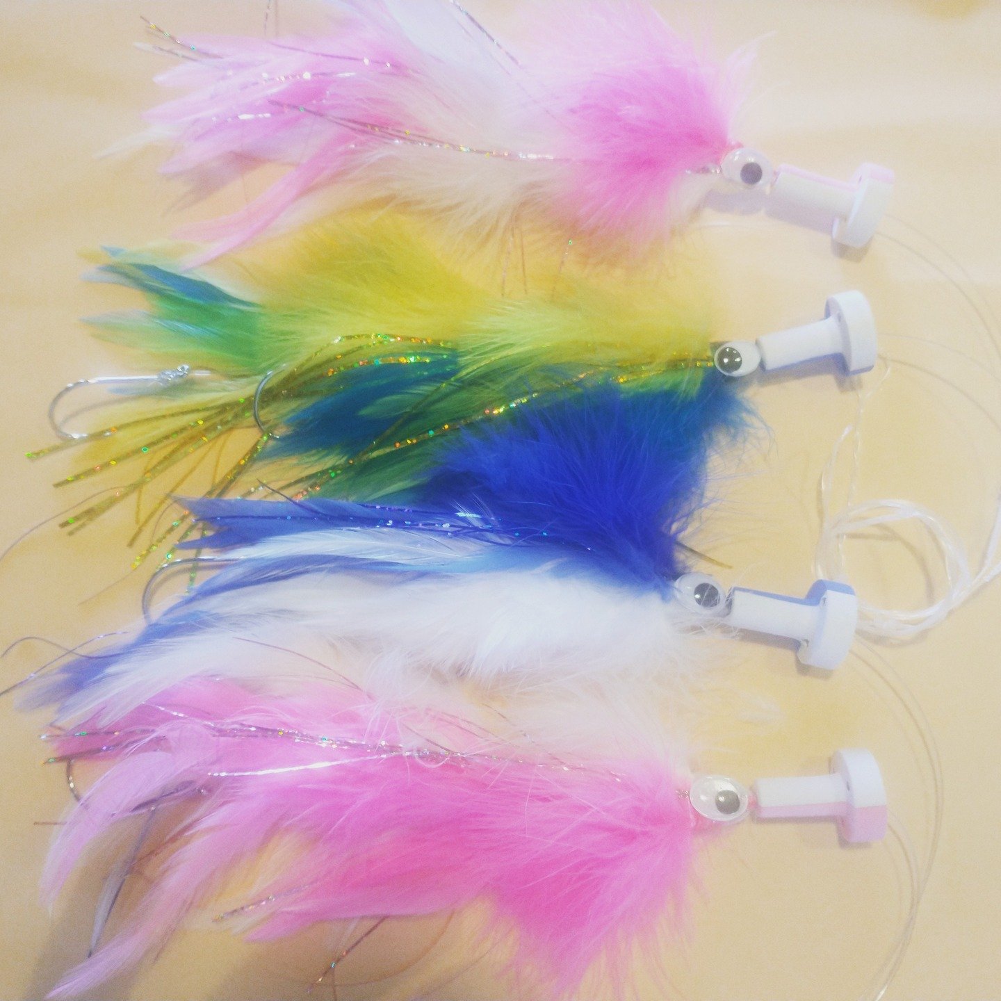 Ever notice that all my favorite flies have foam, big thanks to my friend Cam Sigler for hooking me up with these killer billfish beauties. Let's go Quepos. See ya soon Benn Gilmore.