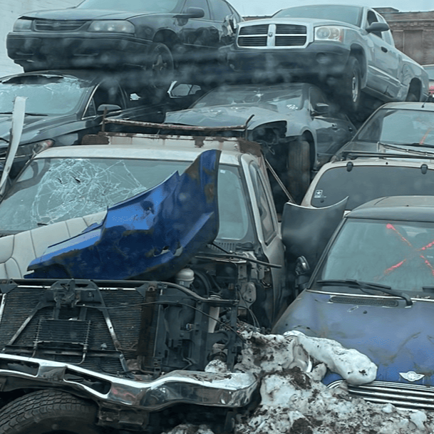 What Junk Car Recycling Means for Local Metal Recovery