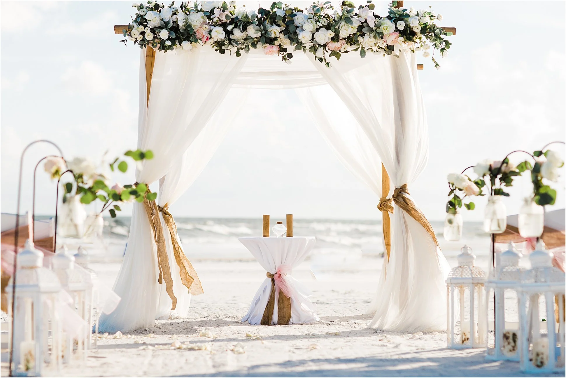 Wedding+Arch+Ideas+for+a+beach+wedding-2497488251.jpeg