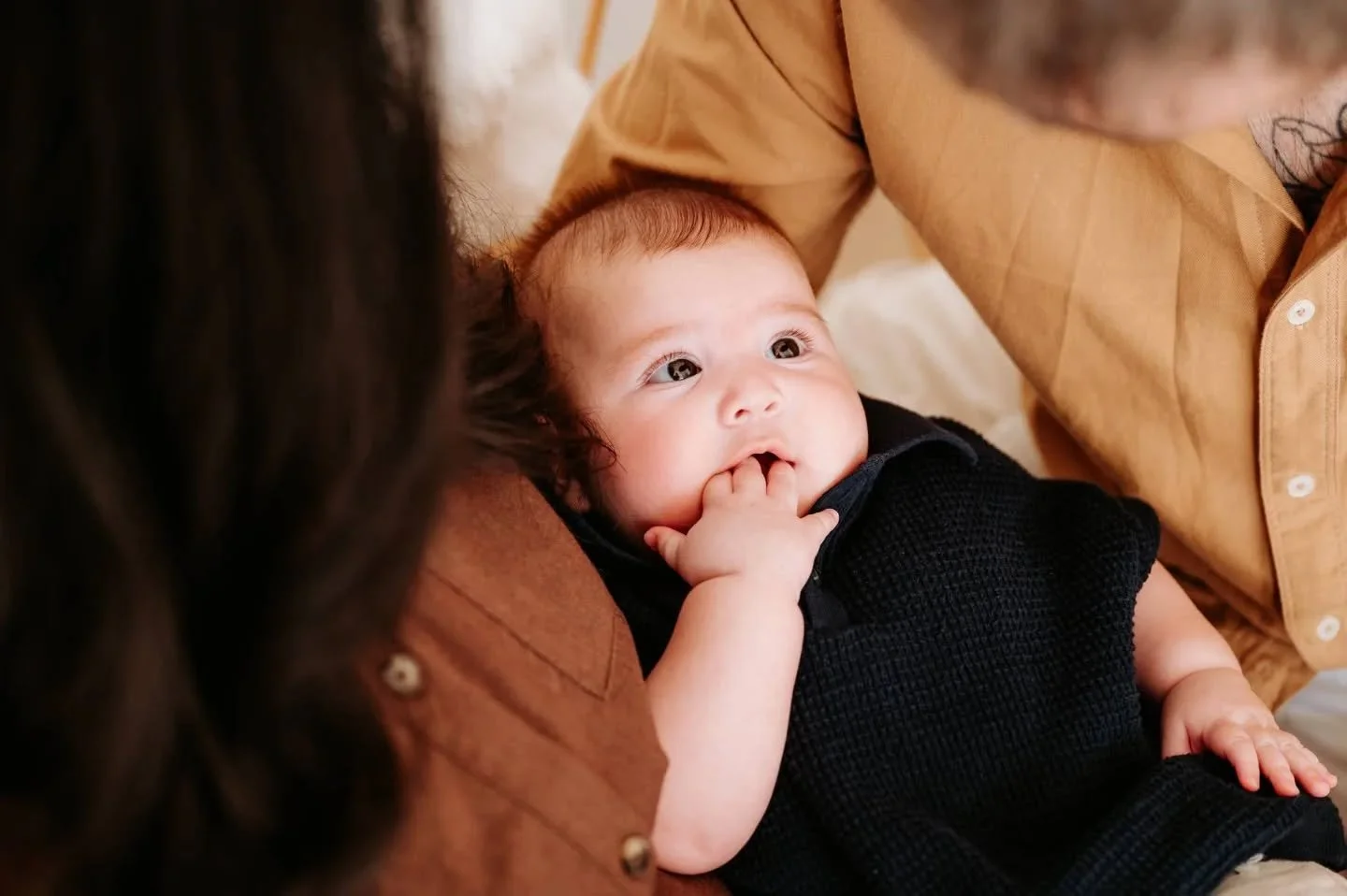 FAMILY SESSIONS - It's in-between moments always say the most 🤎
There&rsquo;s no perfect time for photos....just seasons, and this one is full of little smiles, soft glances, and a connection that&rsquo;s changing every day
and somehow, it never las
