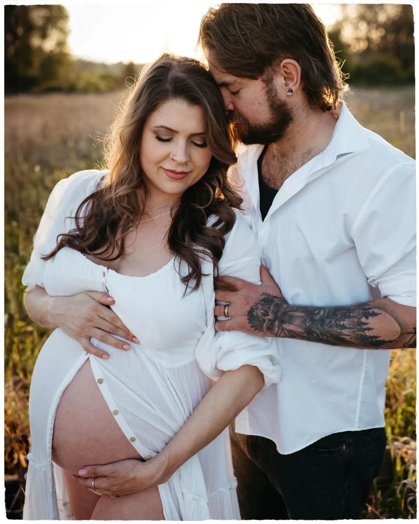 Adore this couple right here! So happy for you two &mdash; I cannot wait to meet your little one O + N 🖤

#victoriabcmaternityphotographer #victoriabc