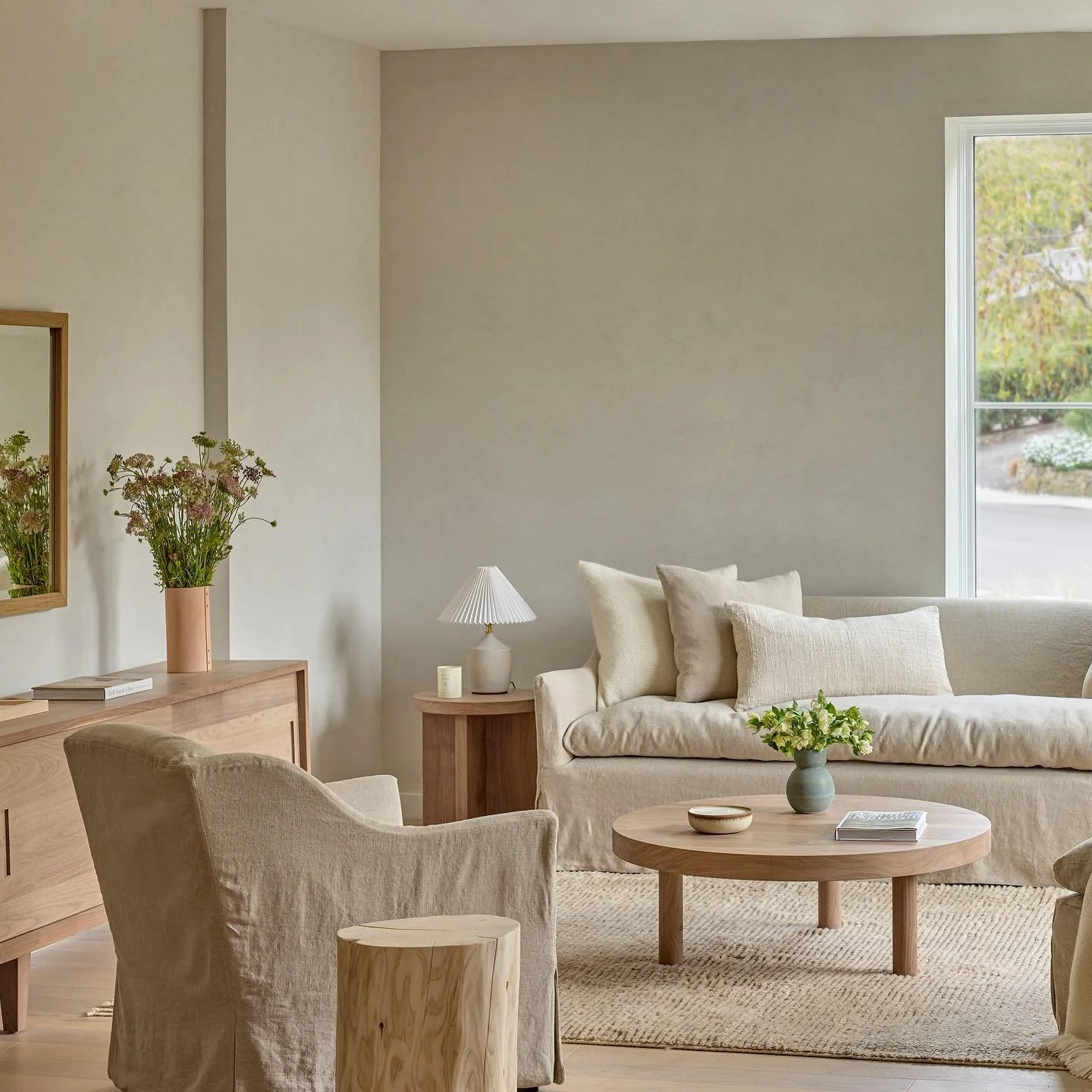 Gem - An off-White gray with subtle earthy undertones.