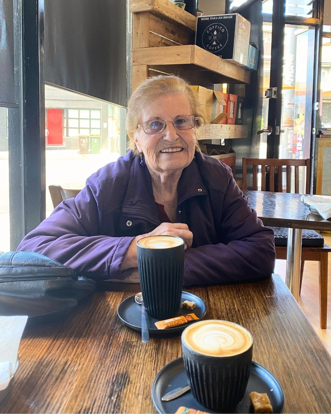 Out and about in the neighbourhood! 🏘️🌳☀️ 

Despina and Melissa made the most of the sunshine with a gentle stroll to the post office, where Despina caught up with friends and ticked off her errands. On the way back, they treated themselves to coff