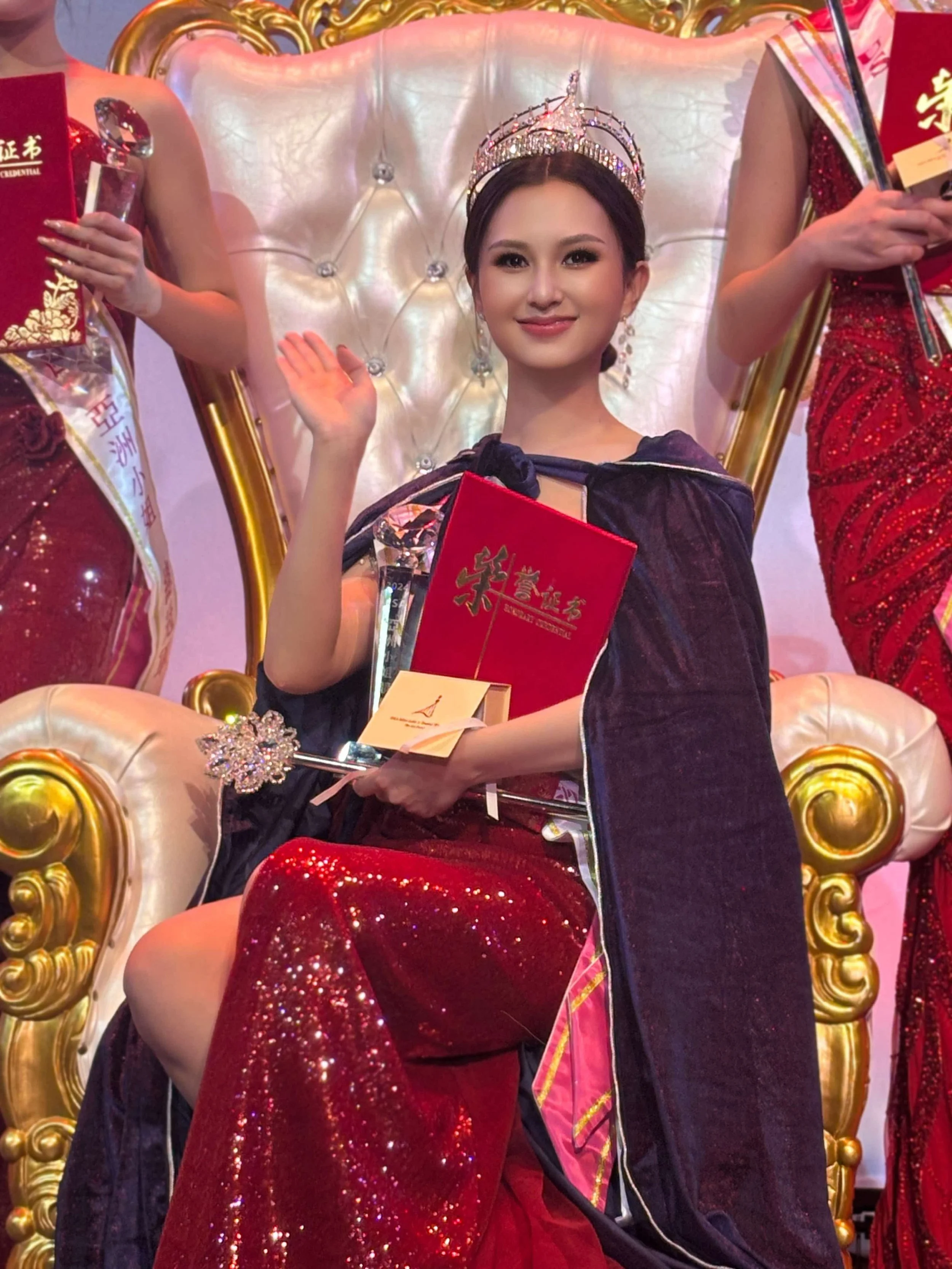 Ploypailin Thitinaphaphong.JPEG