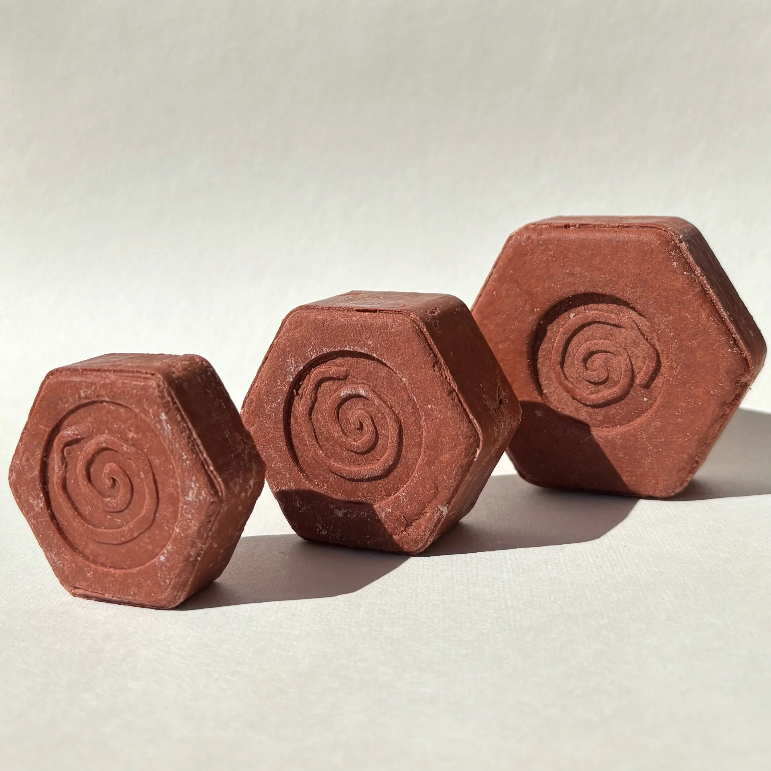 Champú Sólido Estimulante & Anticaída / RAÍZ