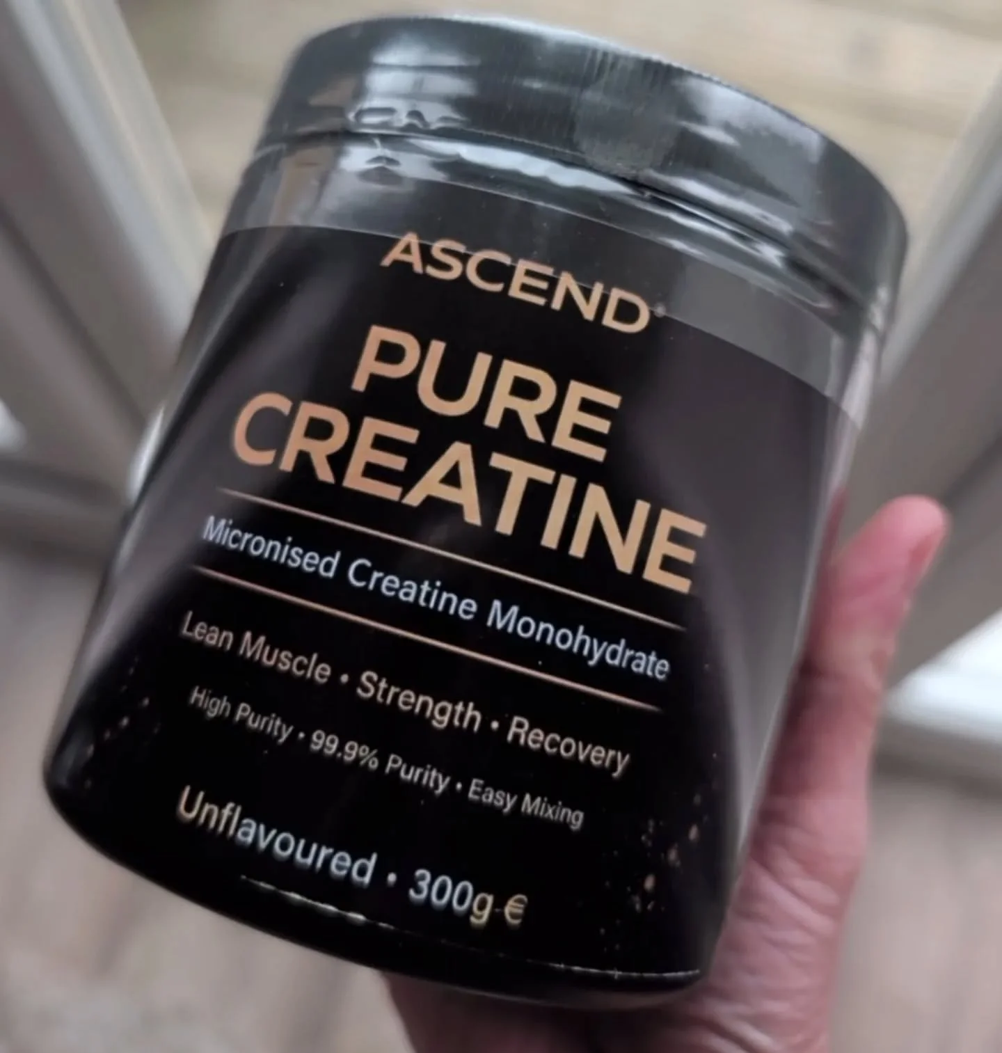 CREATINE&hellip; not just for the gym 👀
Most people think creatine = muscle builders only.
But here&rsquo;s what women (especially in perimenopause) are only just starting to realise&hellip; 👇

✨ It&rsquo;s not just physical &mdash; it&rsquo;s cell