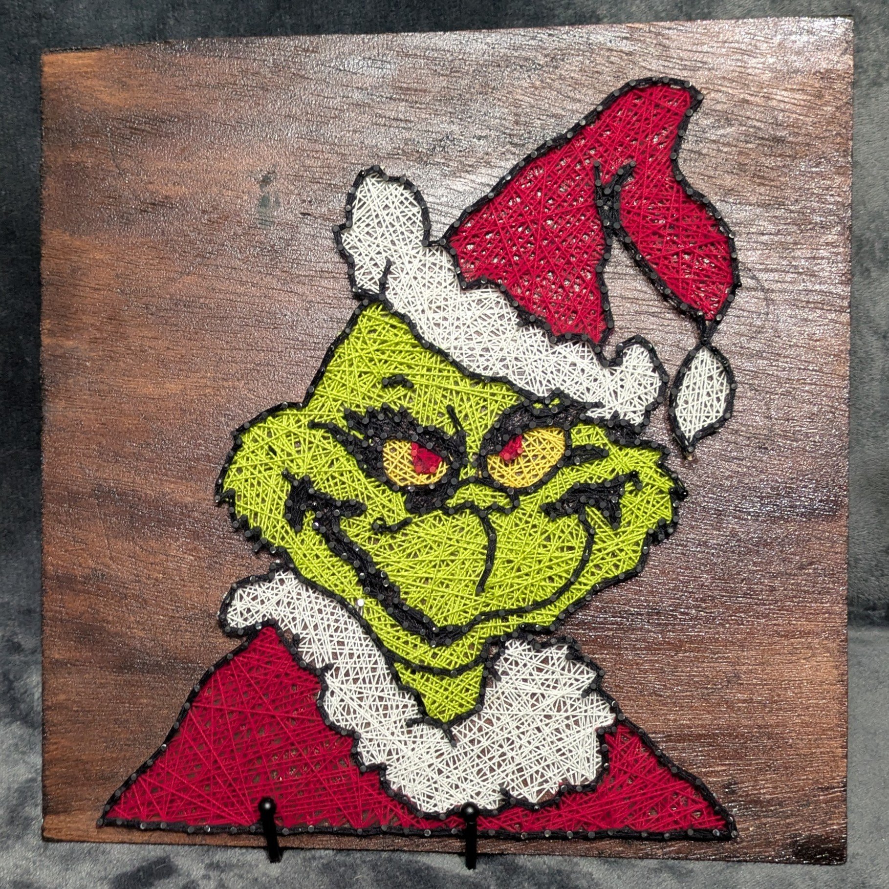 DeeDoesArt+TheGrinch1+12x12 (1).jpg